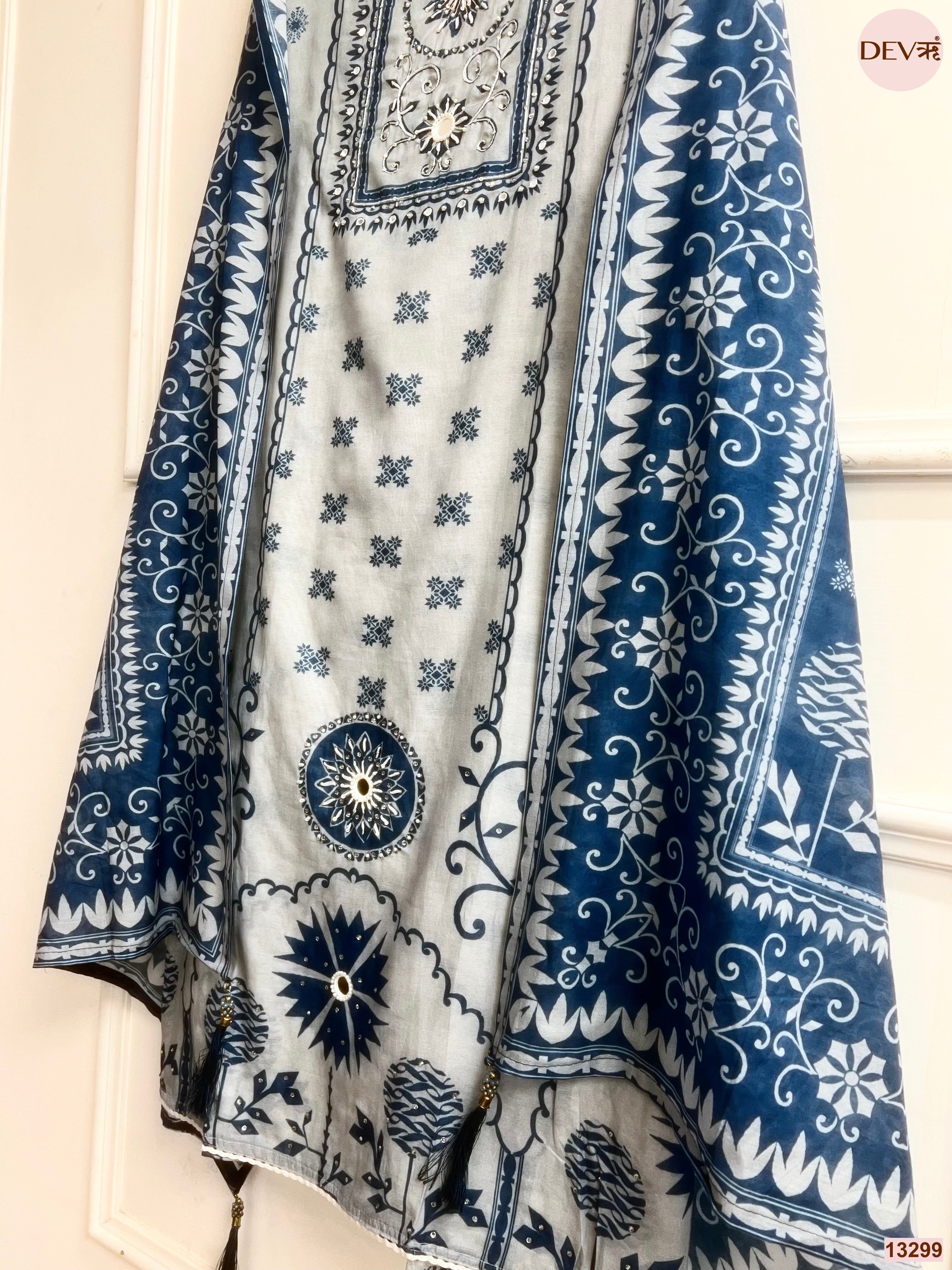 Grey Mul Cotton Printed Unstitched 3-Piece Suit (Devri – D.No 13299)