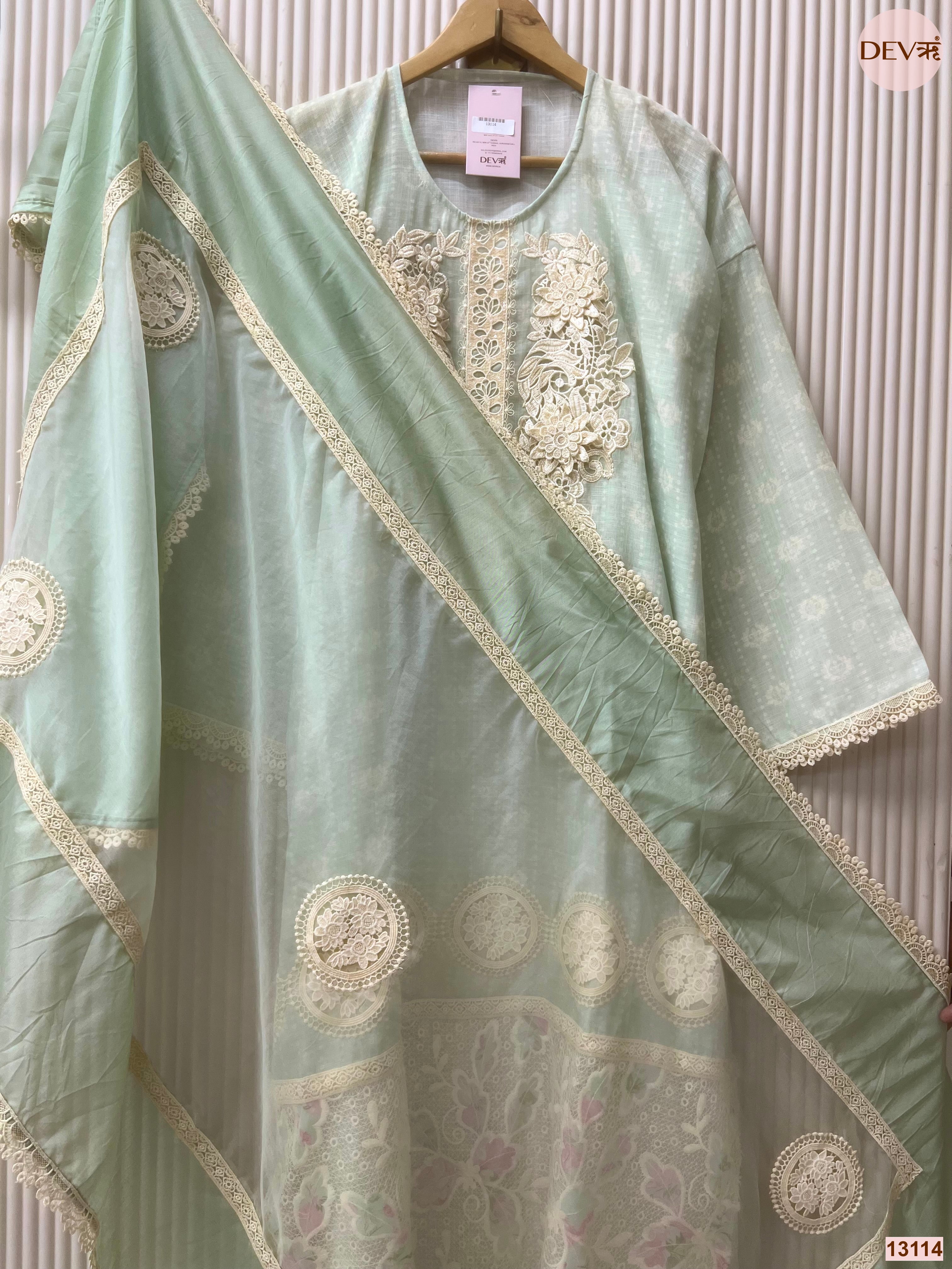 Mint Linen Cotton Embroidered Unstitched 3-Piece Suit (Devri – D.No 13114)