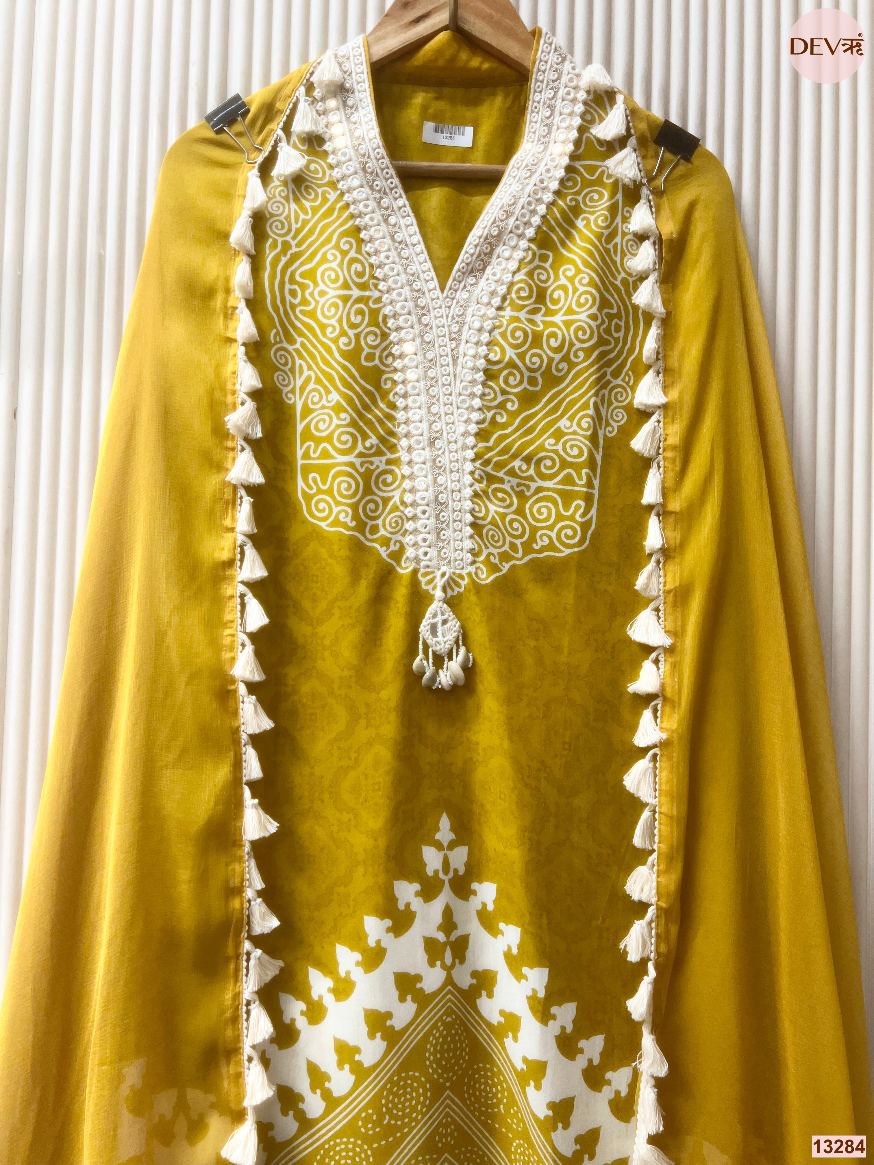 Mustard Muslin Printed Unstitched 3-Piece Suit (Devri – D.No 13284)