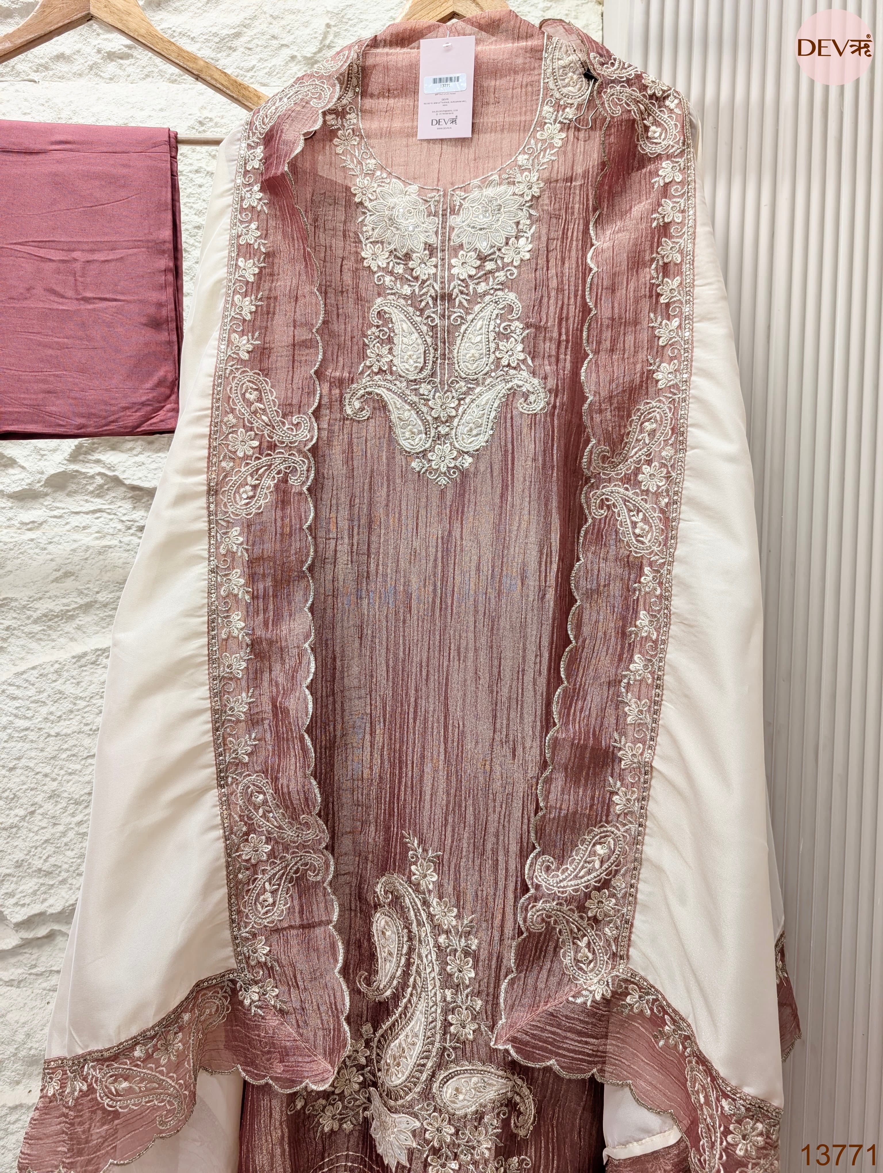 Mauve Pure Tissue Silk Embroidered Unstitched 3-Piece Suit (Devri – D.No 13771)