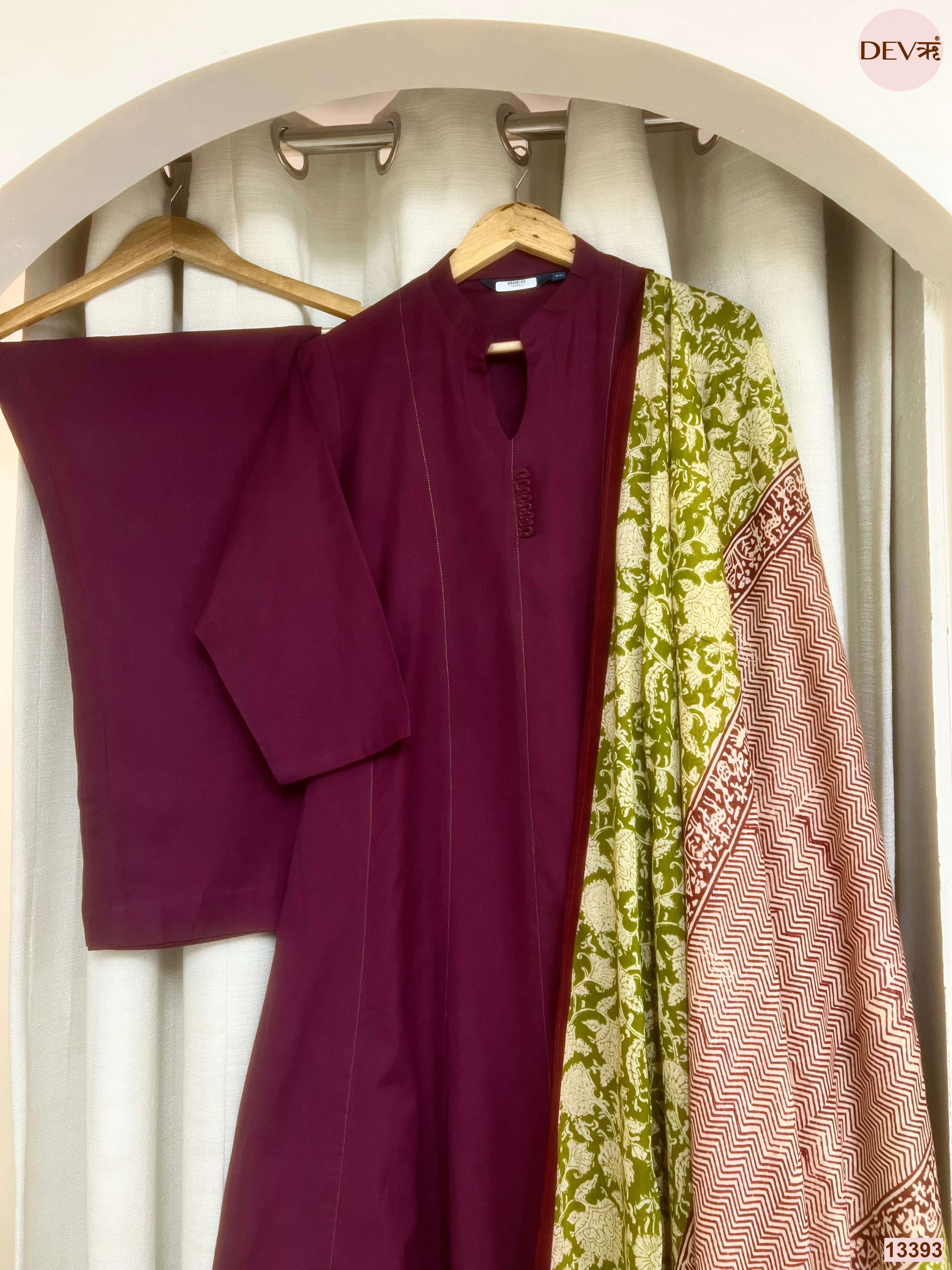 Gulnaar Pure Cotton Printed Wine 3-Piece Set (Devri – D.No 13393)