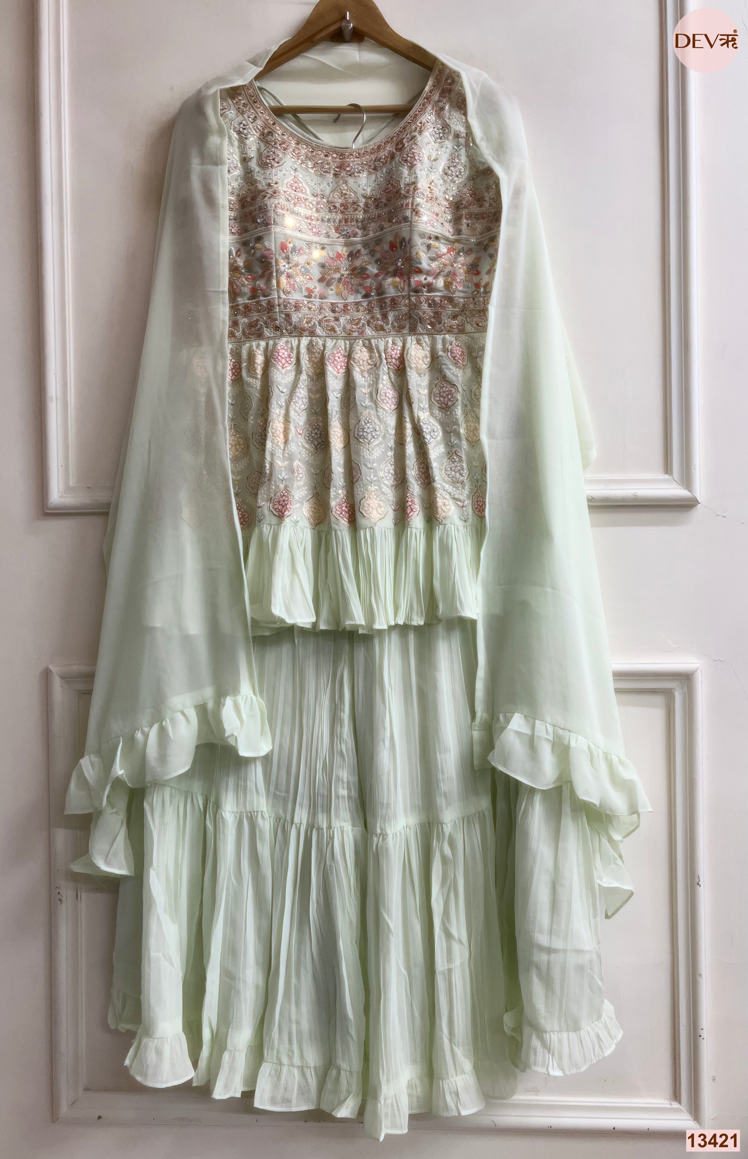 Gulnaar Georgete Embroidered Mint Green 3-Piece Set (Devri – D.No 13421)
