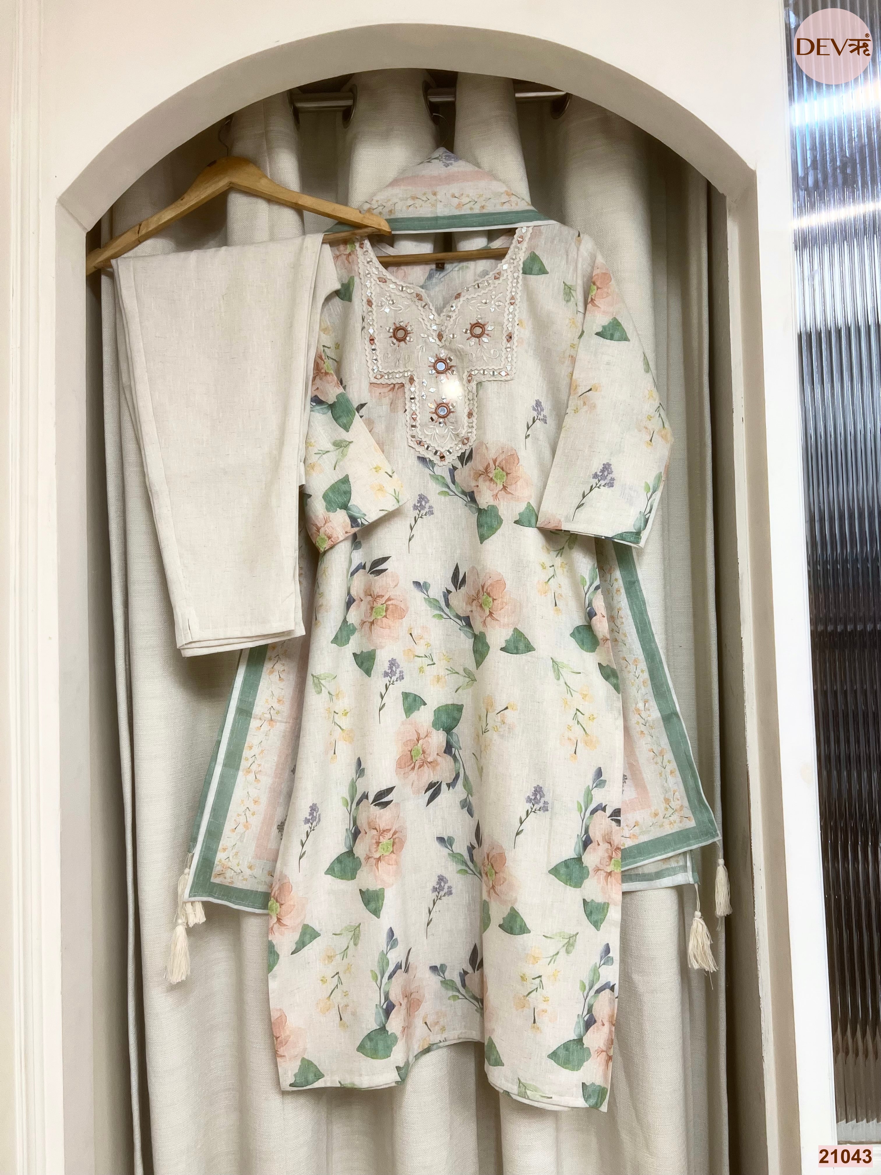 Gulnaar Pure Cotton Printed Off-White 3-Piece Set (Devri – D.No 21043)
