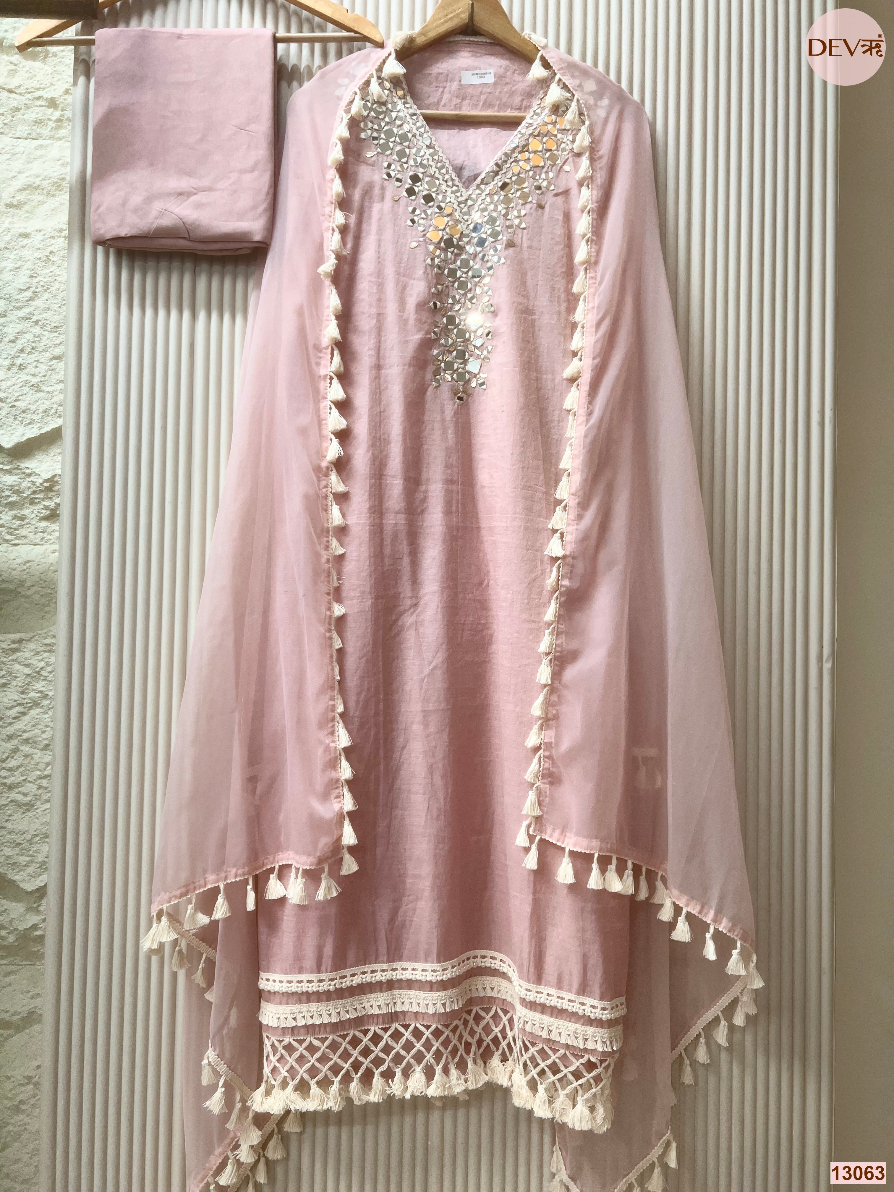 Pink Mul Cotton Hand Unstitched 3-Piece Suit 13063