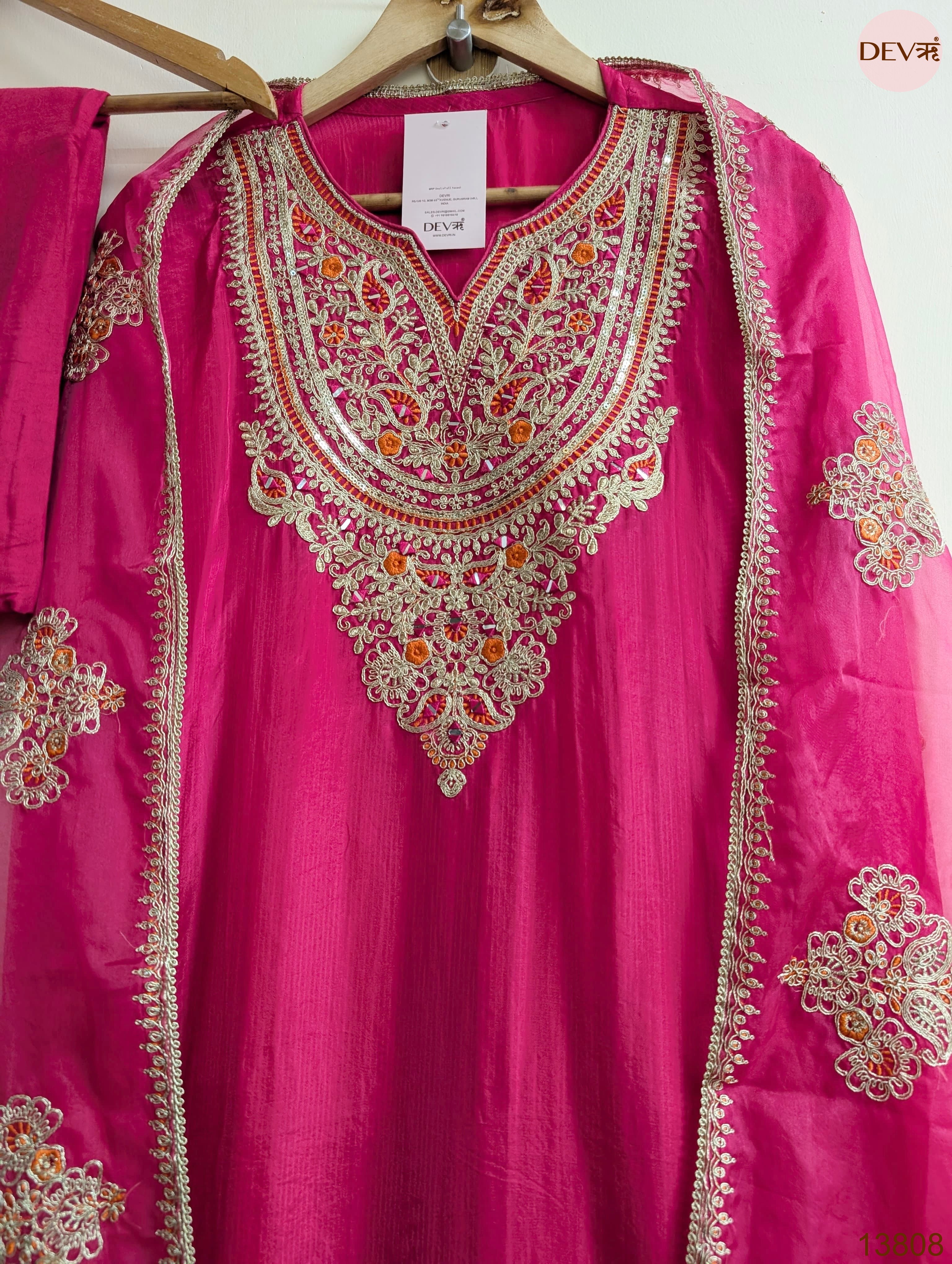 Pink Tissue Organza Silk Embroidered Unstitched 3-Piece Suit (Devri – D.No 13808)
