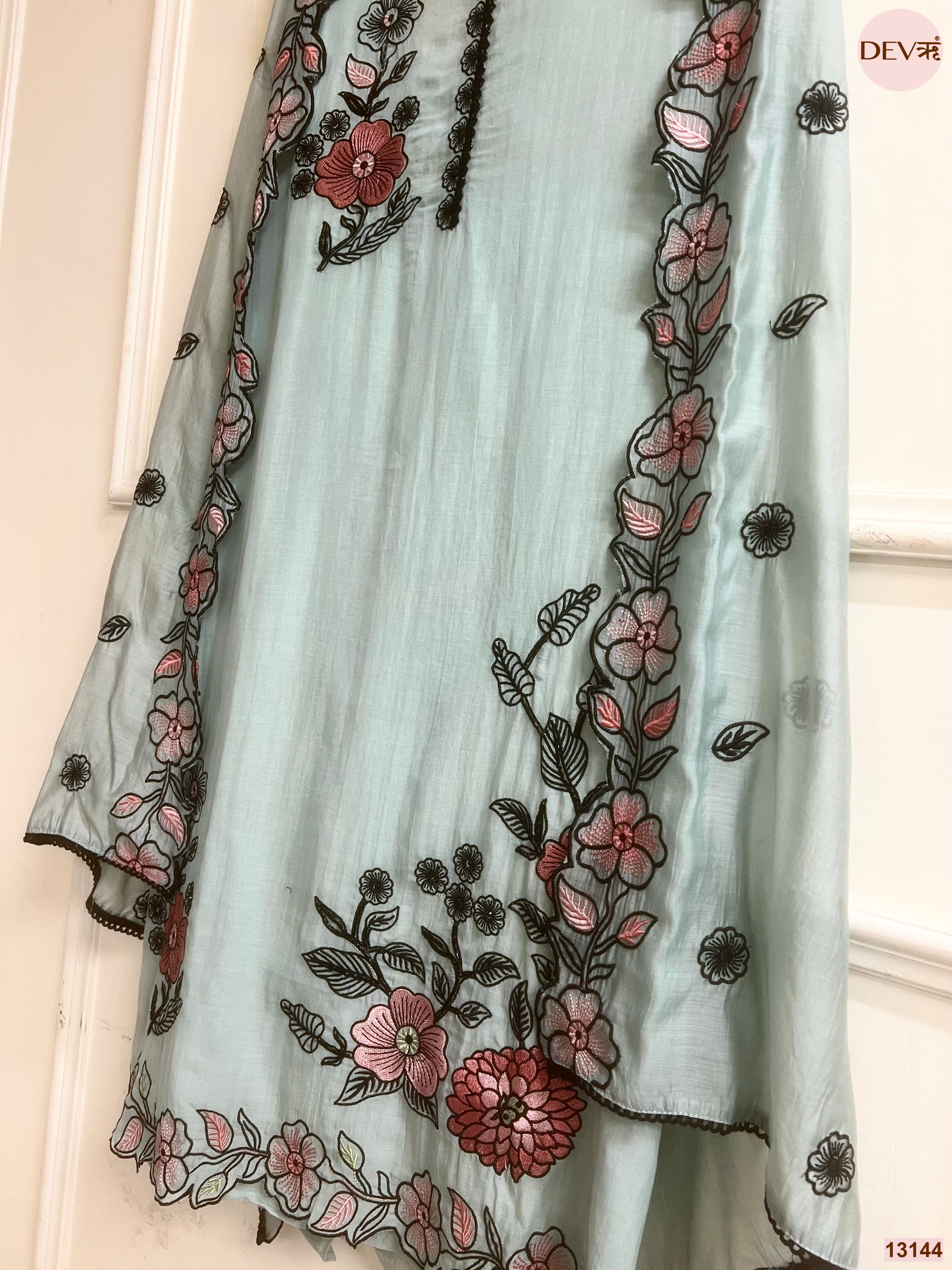 Mint Mul Chanderi Embroidered Unstitched 3-Piece Suit (Devri – D.No 13144)