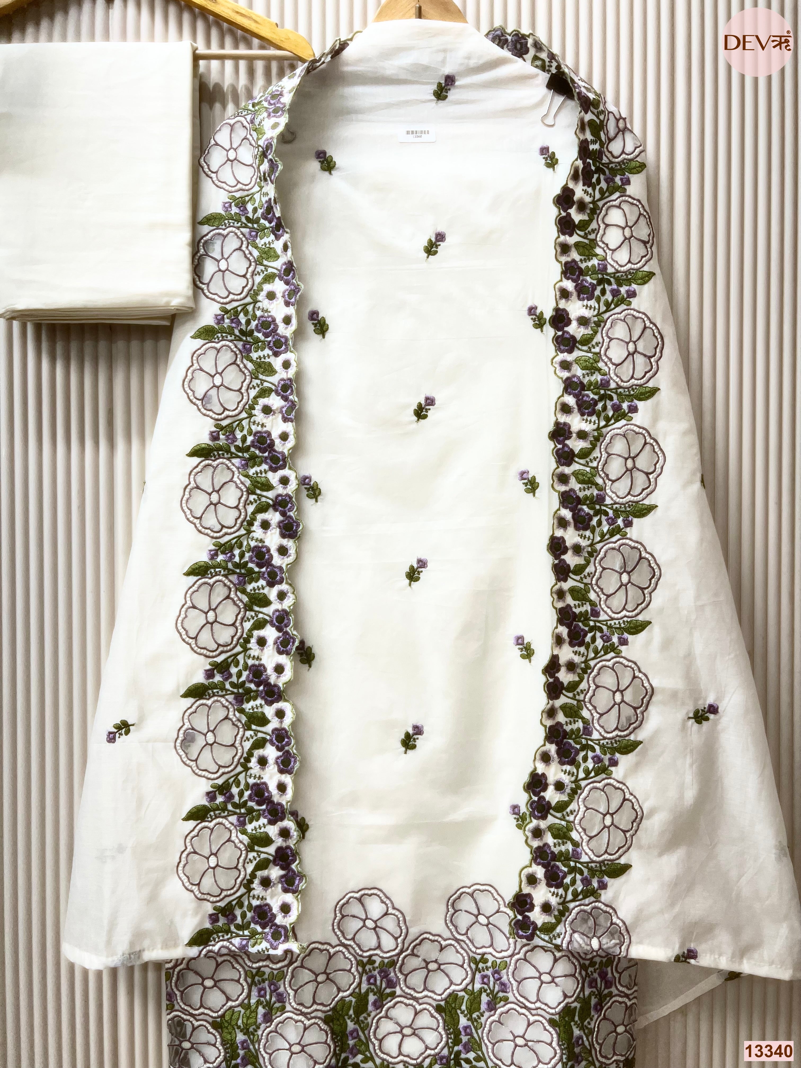Off White Mul Chanderi Embroidered Unstitched 3-Piece Suit (Devri – D.No 13340)