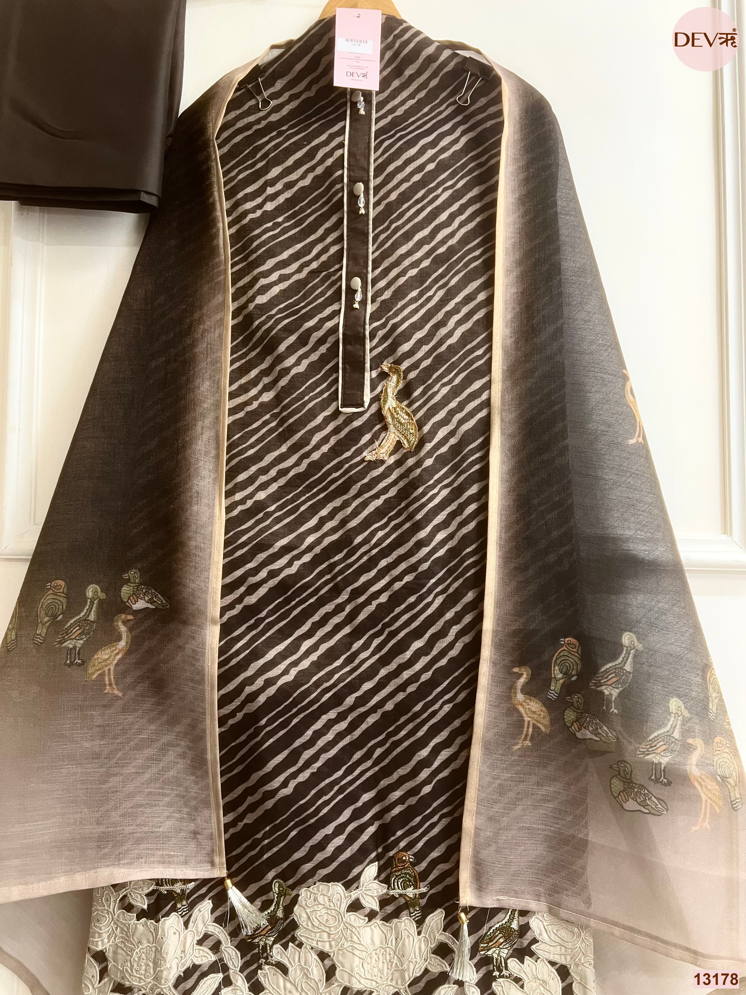 Black Linen Cotton Printed Unstitched 3-Piece Suit (Devri – D.No 13178)