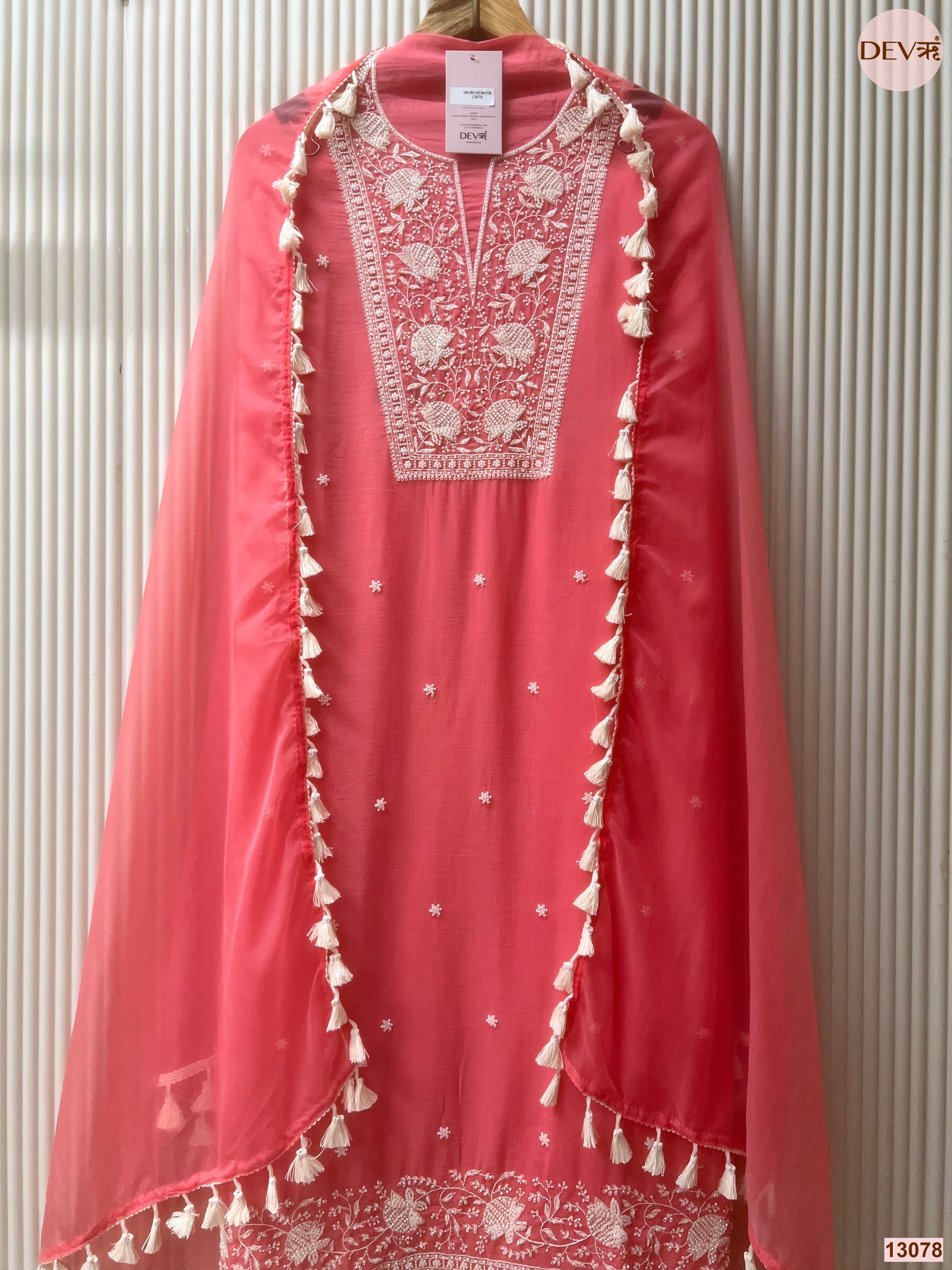 Pink Mul Cotton Embroidered Unstitched 3-Piece Suit (Devri – D.No 13078)