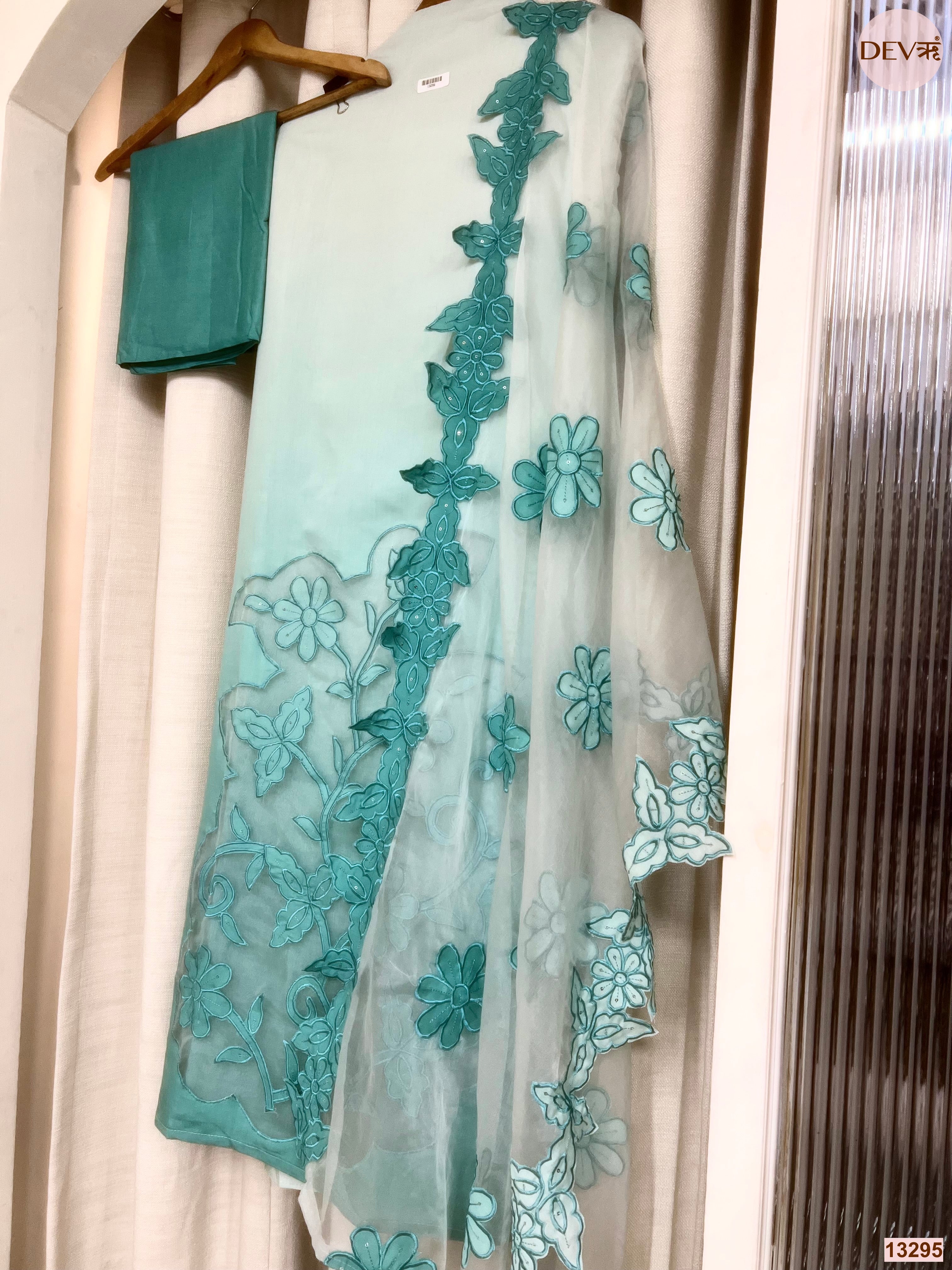 Aqua Mul Chanderi Embroidered Unstitched 3-Piece Suit (Devri – D.No 13295)