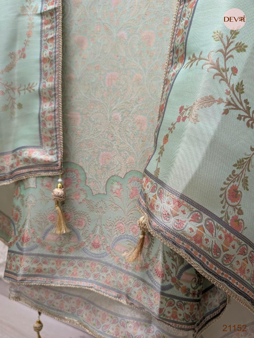 Mint Pure Banarasi Woven Silk Embroidered Unstitched 3-Piece Suit (Devri – D.No 21152)