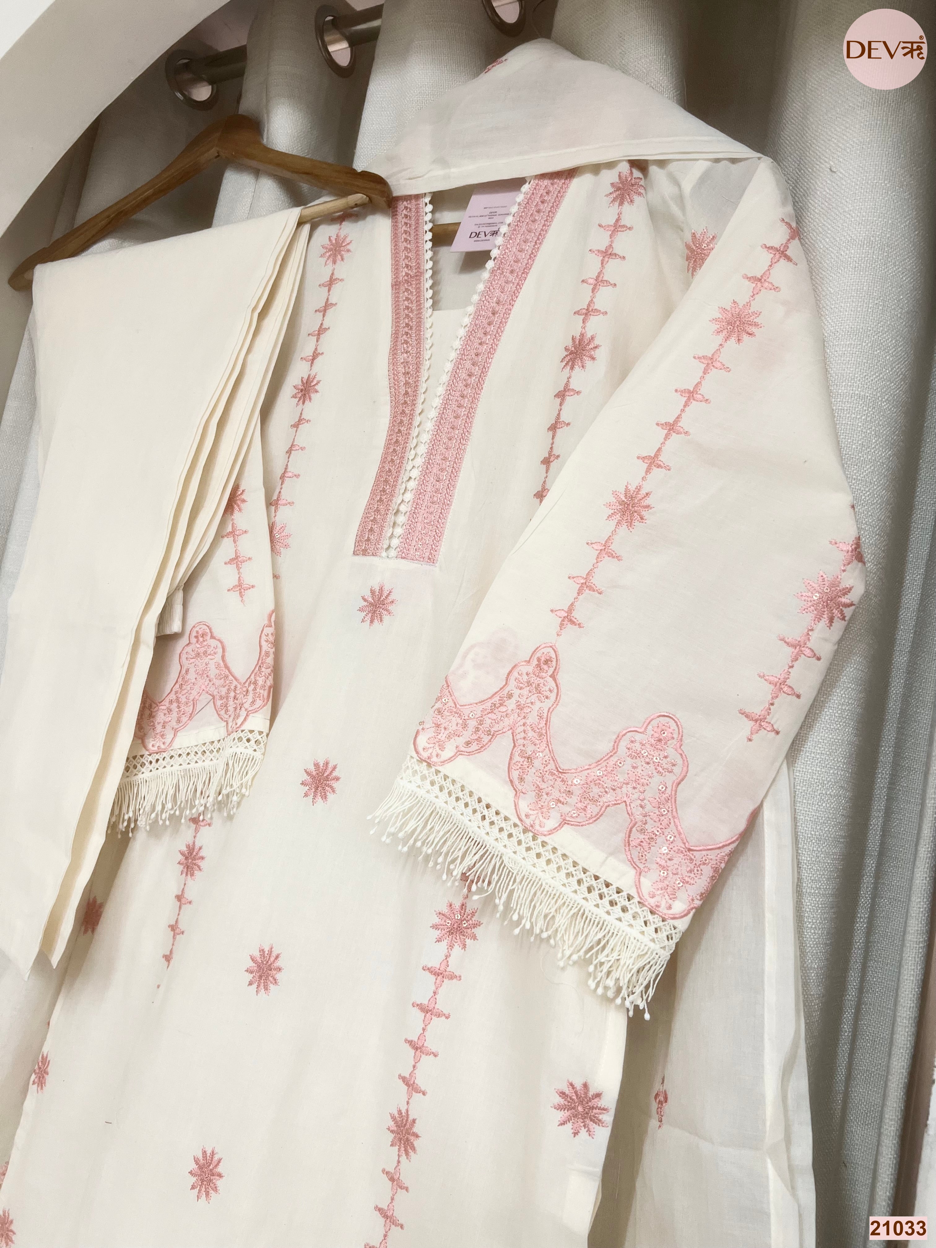 Gulnaar cotton Embroidered Off-White 3-Piece Set (Devri – D.No 21033)