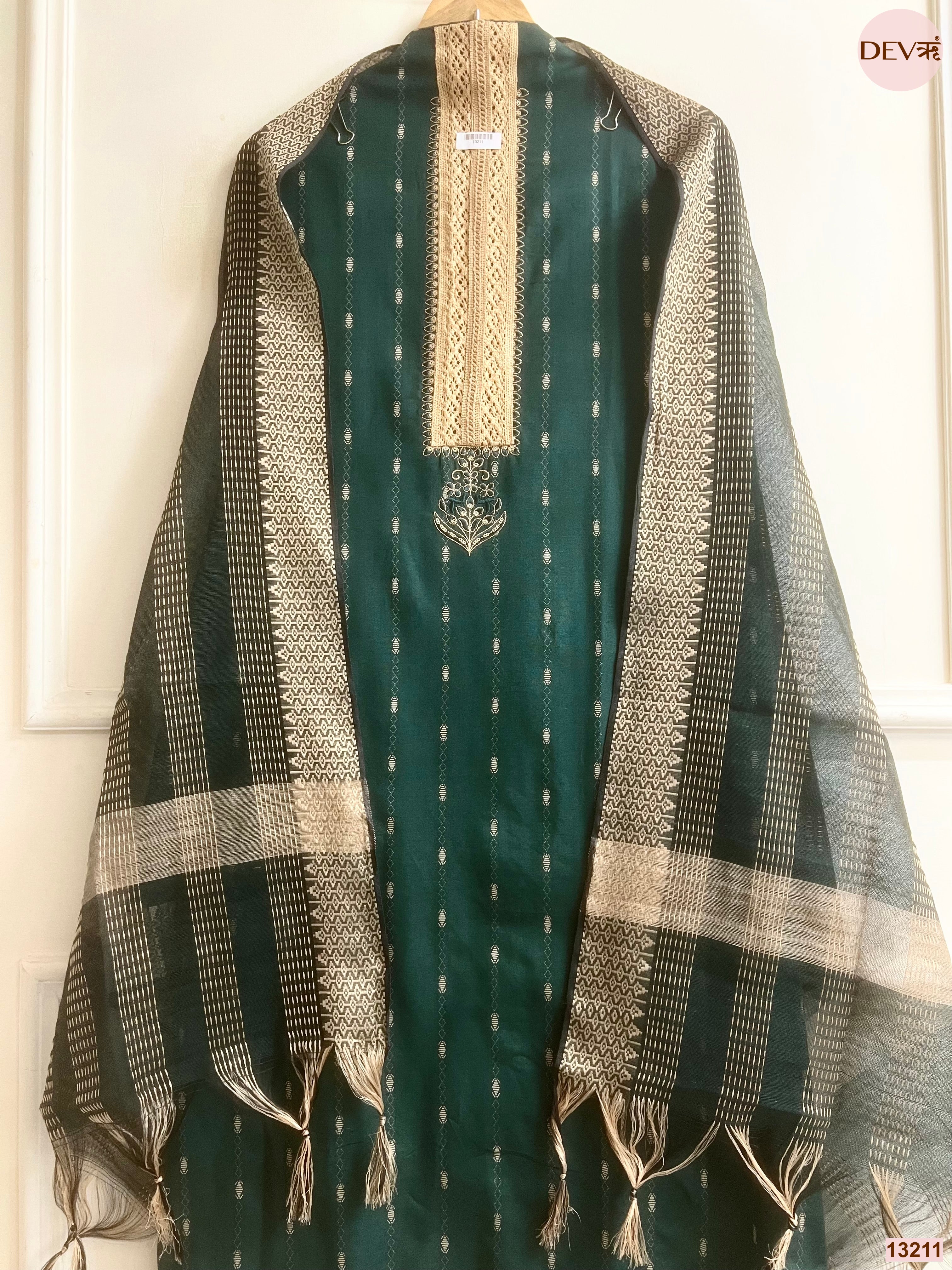 Green Cotton Handloom Printed Unstitched 3-Piece Suit (Devri – D.No 13211)