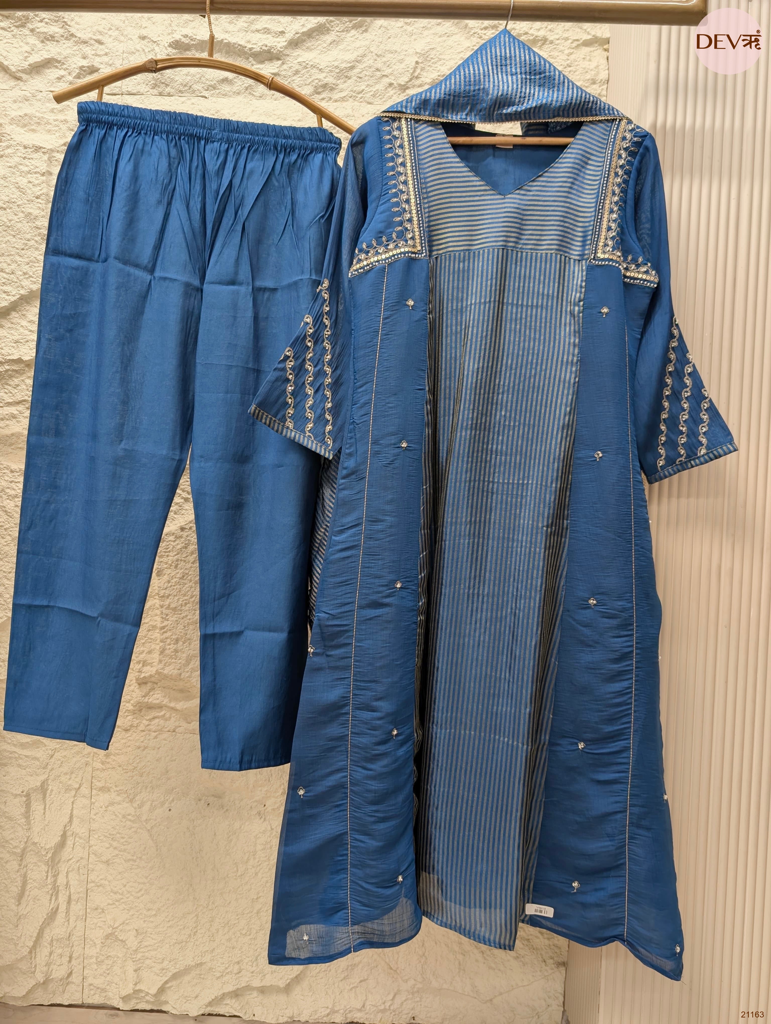 Neelambara Mul Chanderi Embroidered Blue 3-Piece Set (Devri – D.No 21163)