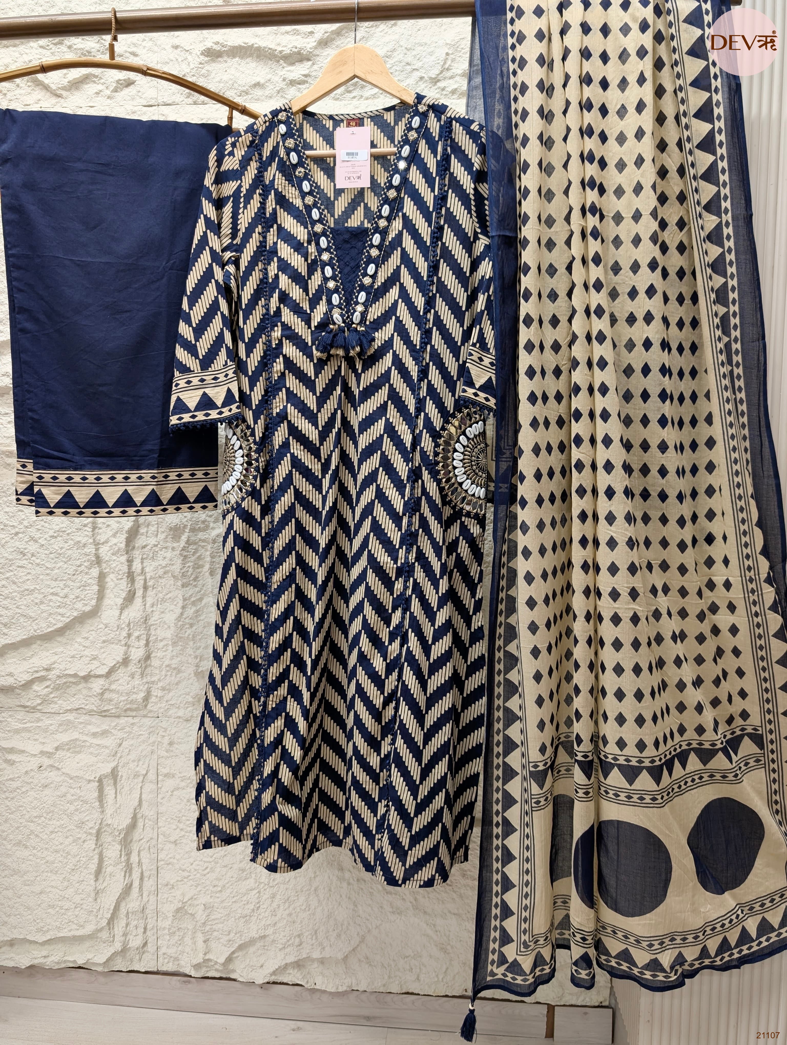 Neelambara Pure Cotton Printed Navy Blue 3-Piece Set (Devri – D.No 21107)