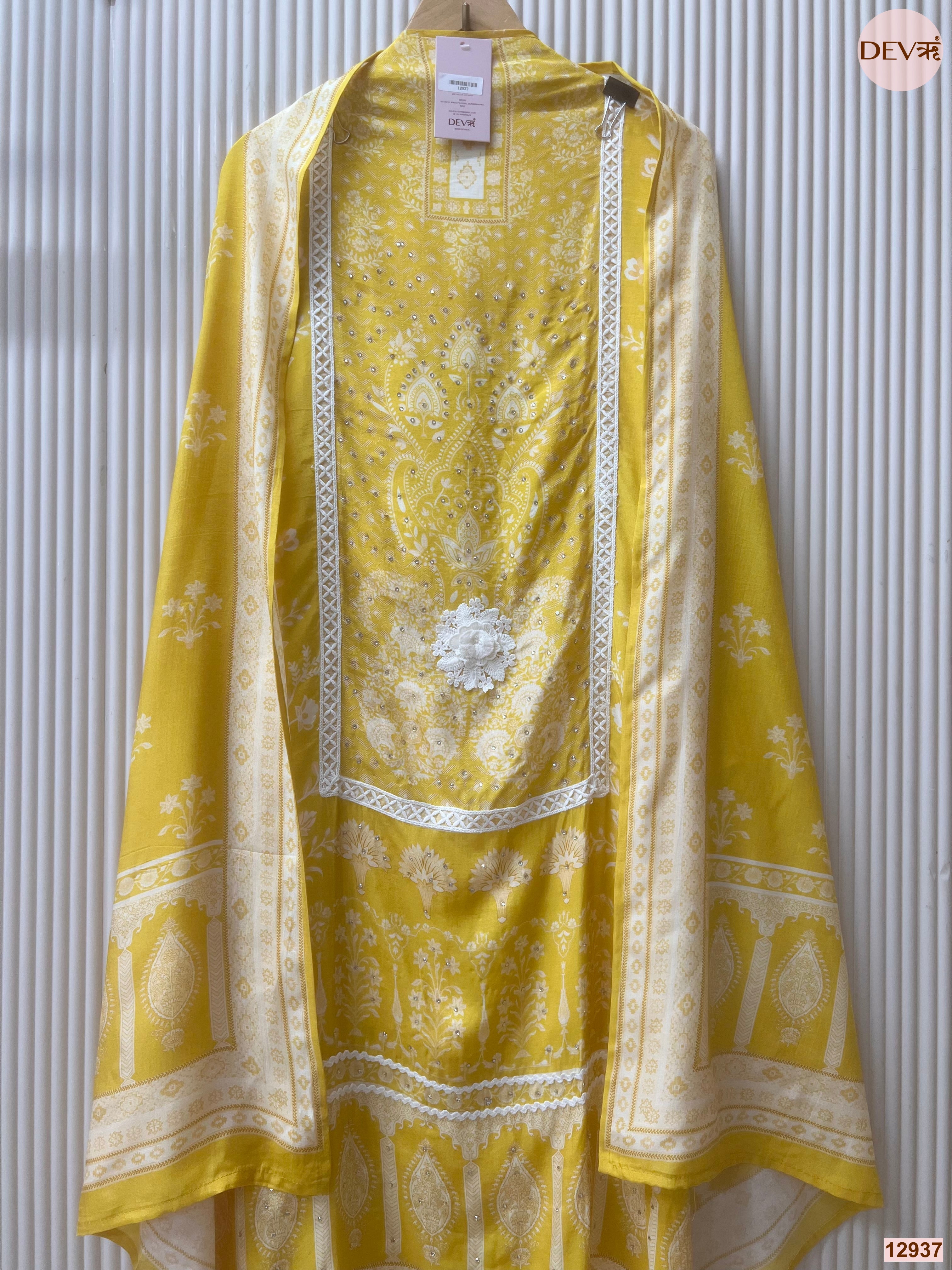 Yellow Muslin Printed Unstitched 3-Piece Suit (Devri – D.No 12937)