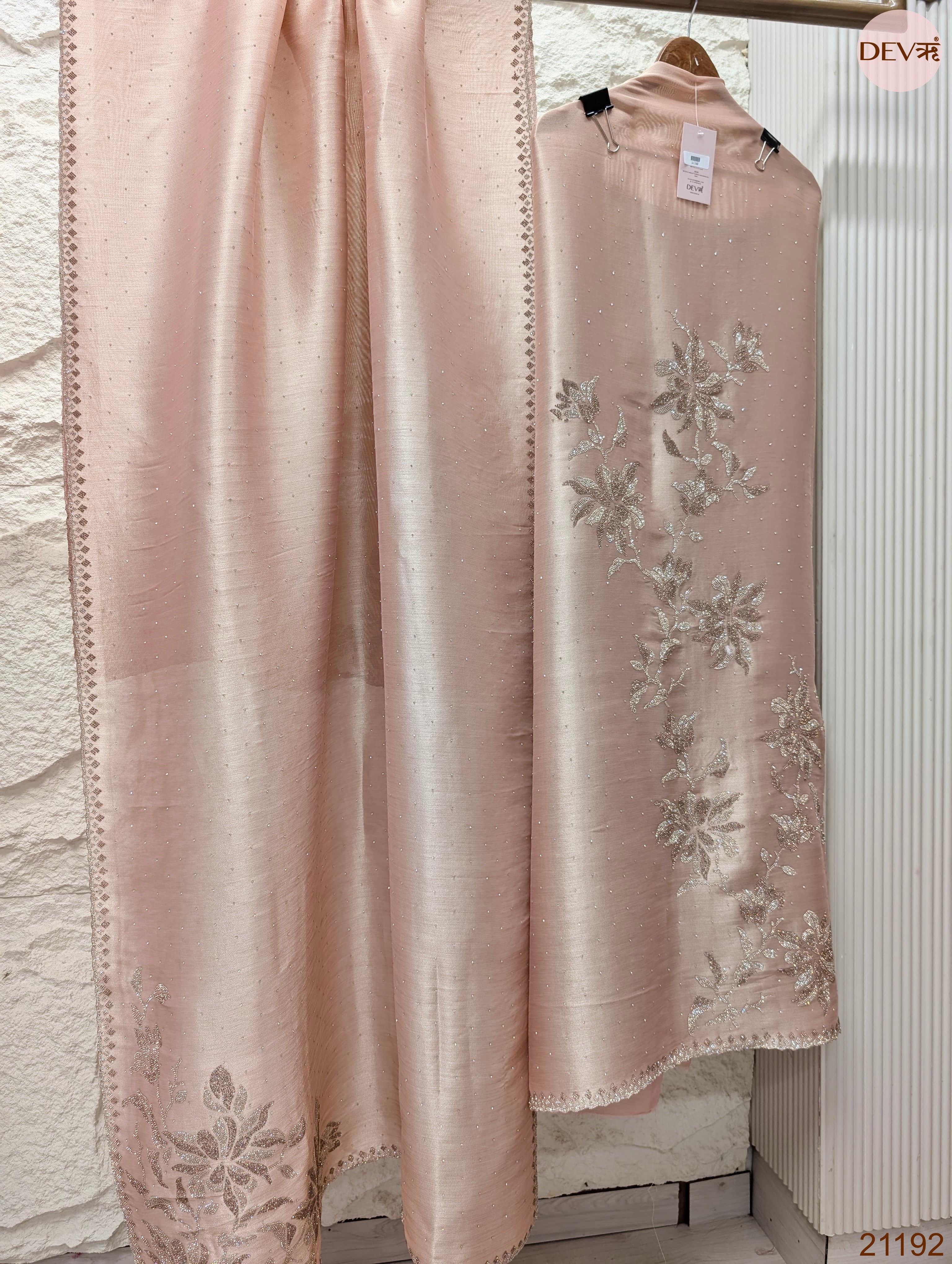 Blush Pure Giraffe Silk Embroidered Unstitched 3-Piece Suit (Devri – D.No 21192)