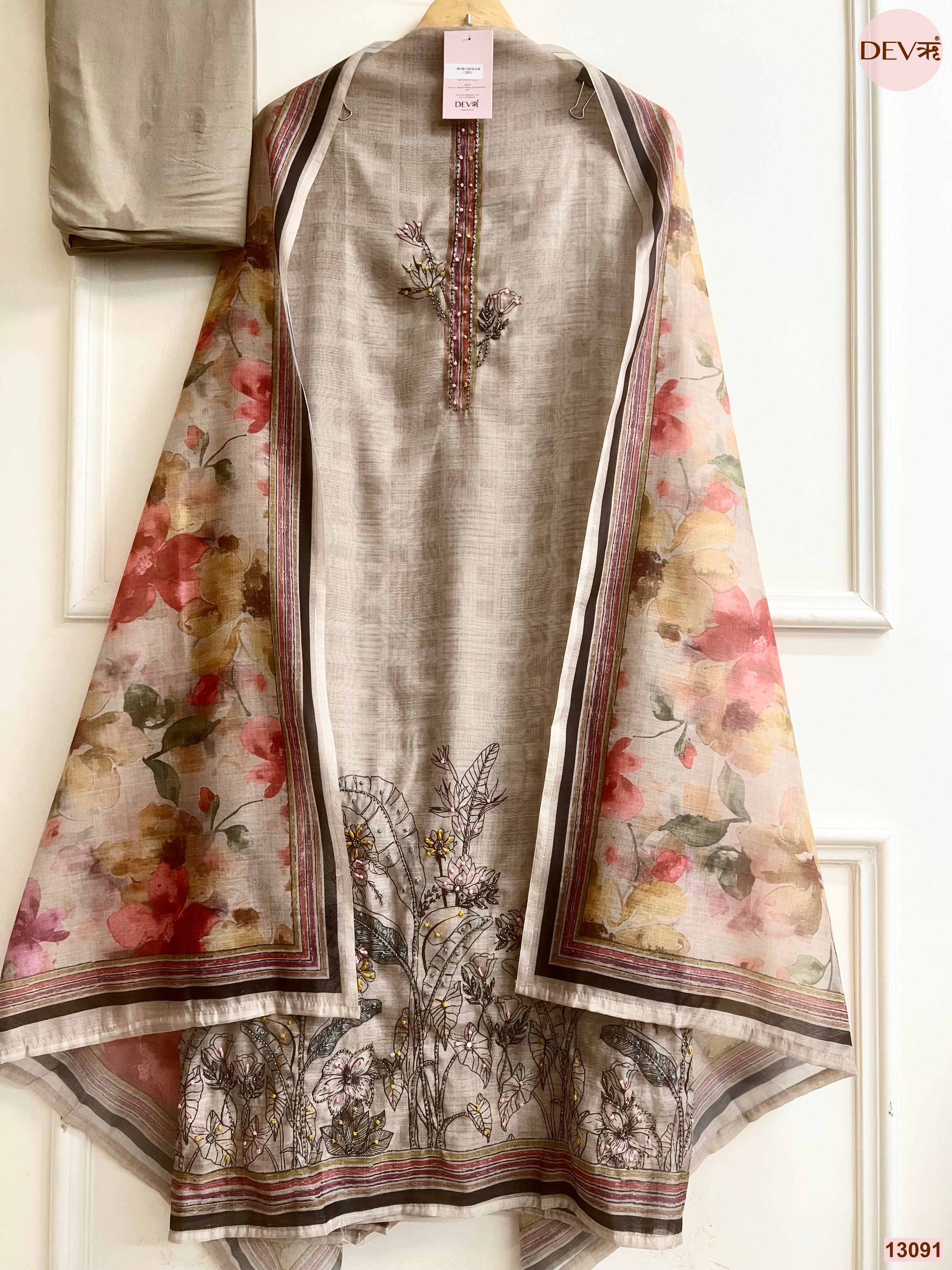 Beige Mul Chanderi Printed Unstitched 3-Piece Suit (Devri – D.No 13091)