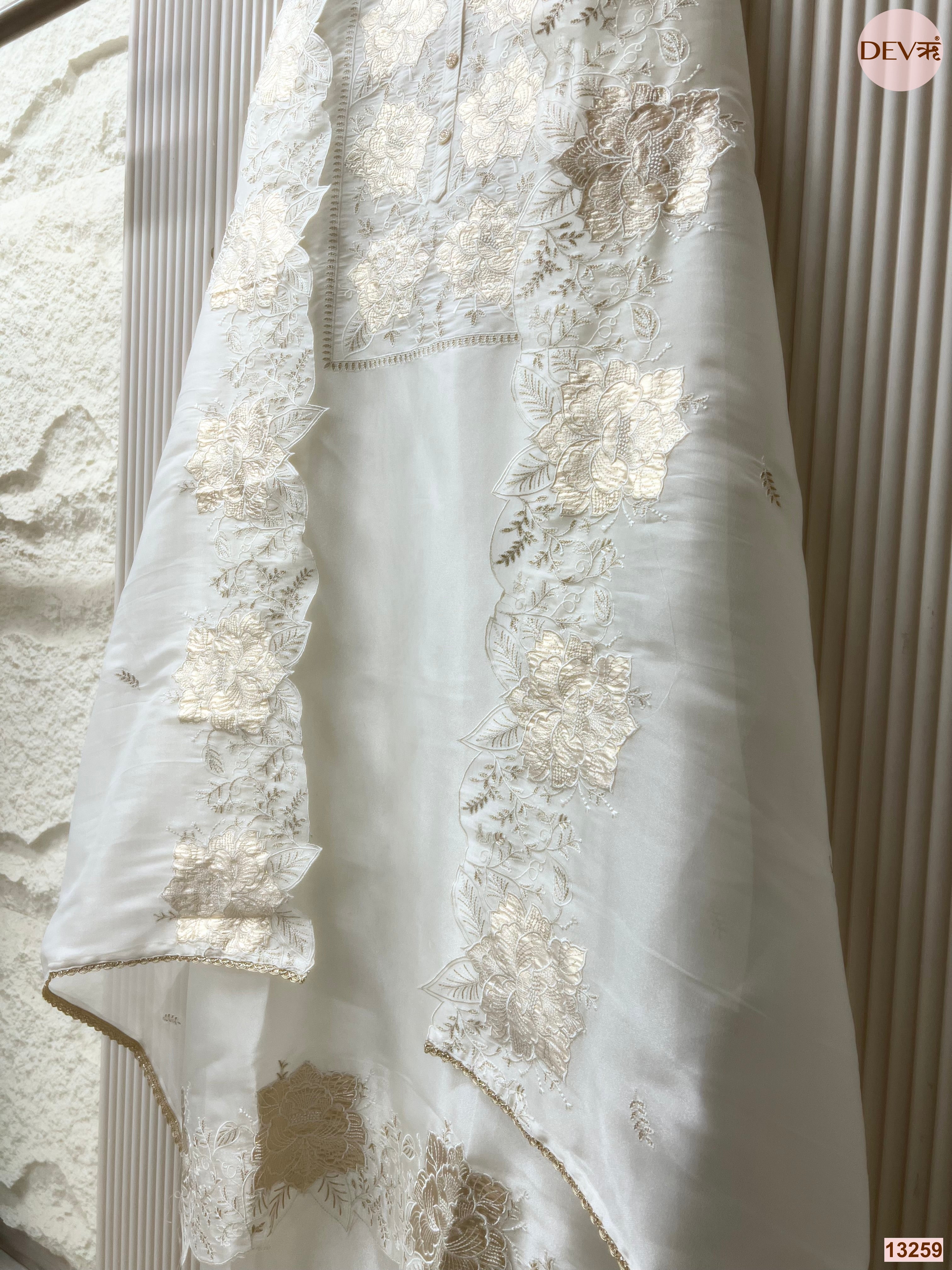 Off White Tissue Shimmer Silk Embroidered Unstitched 3-Piece Suit (Devri – D.No 13259)