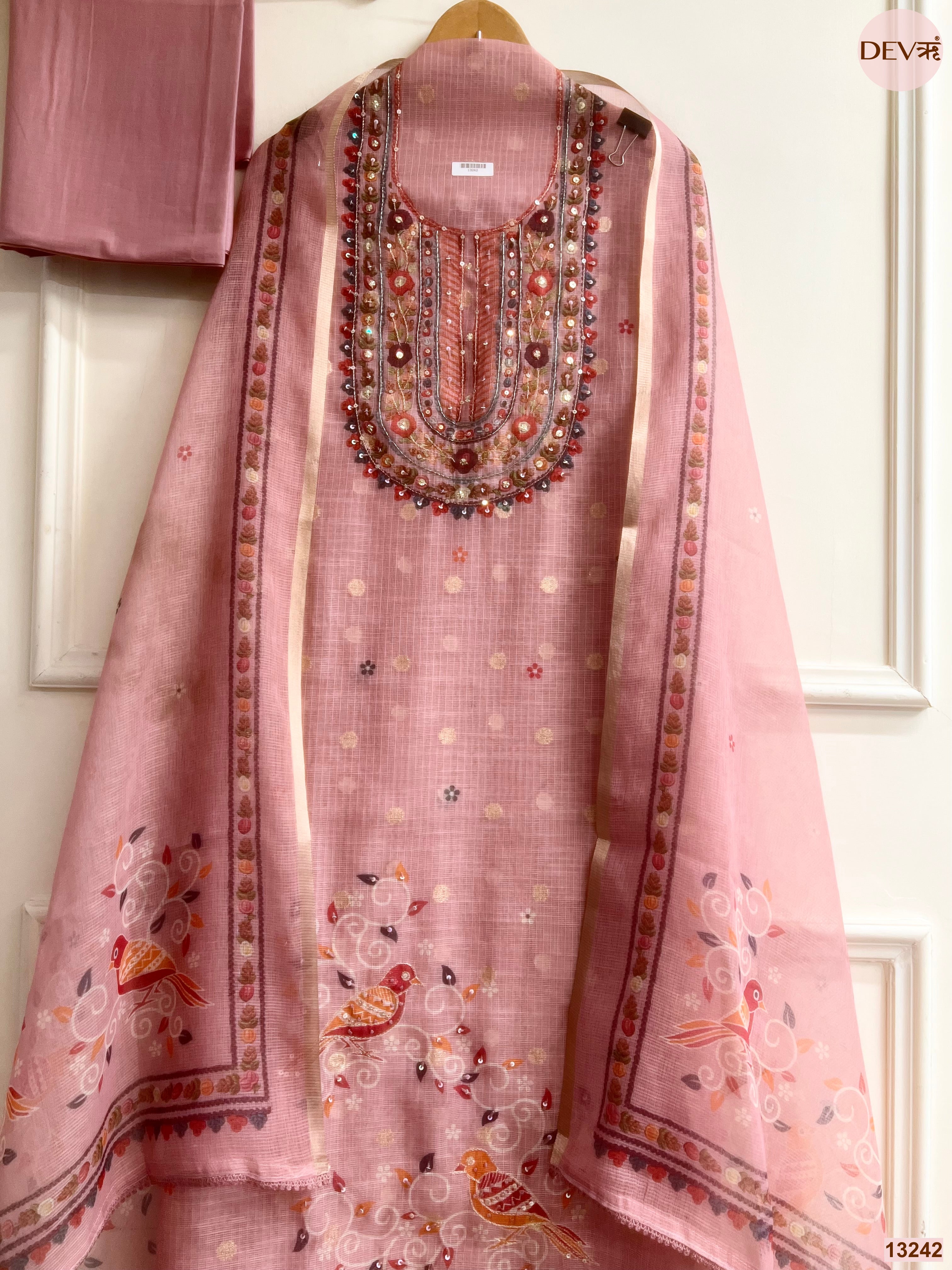 Pink Kota Printed Unstitched 3-Piece Suit (Devri – D.No 13242)