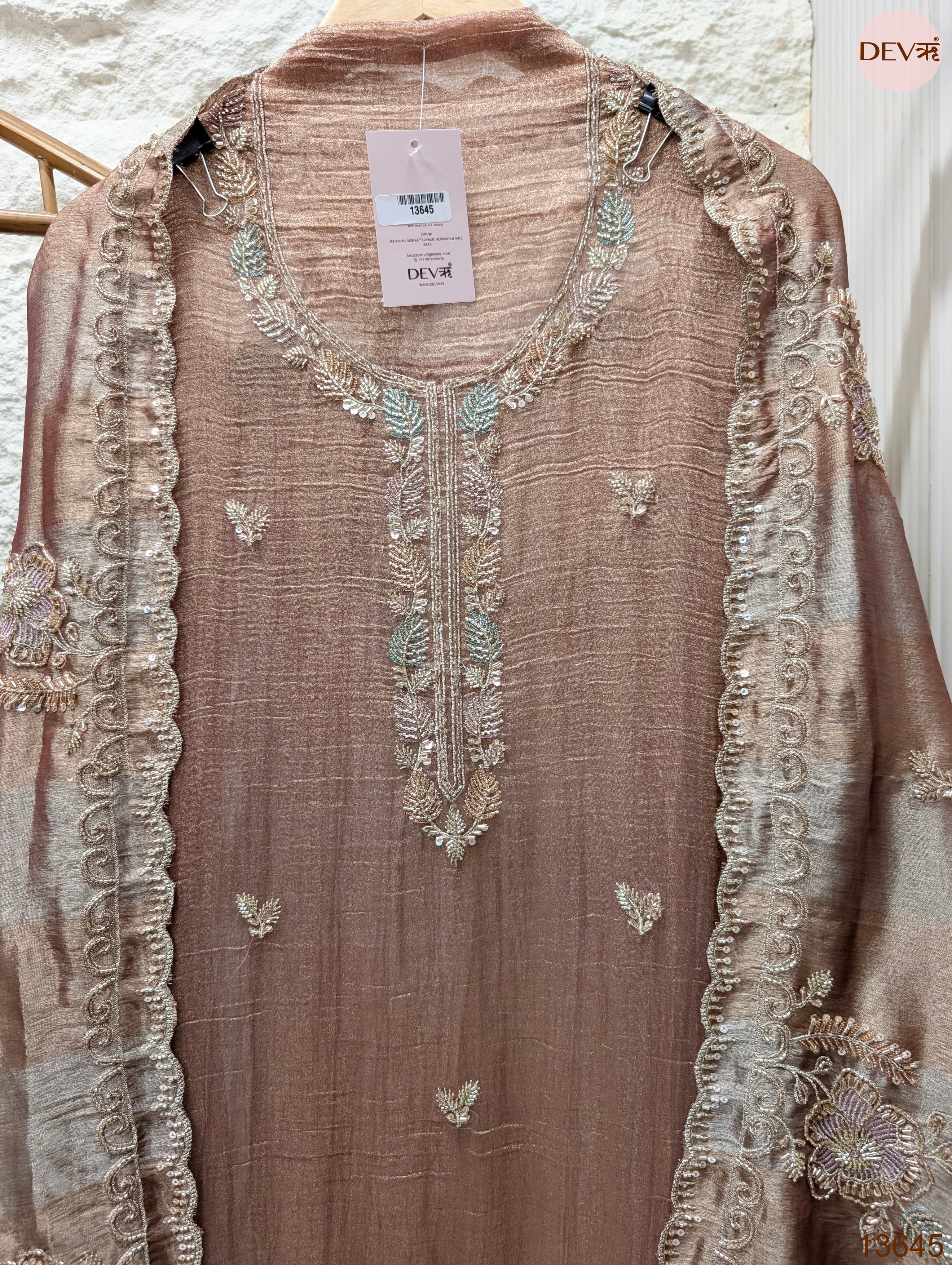 Pink Tissue Crush Silk Embroidered Unstitched 3-Piece Suit (Devri – D.No 13645)