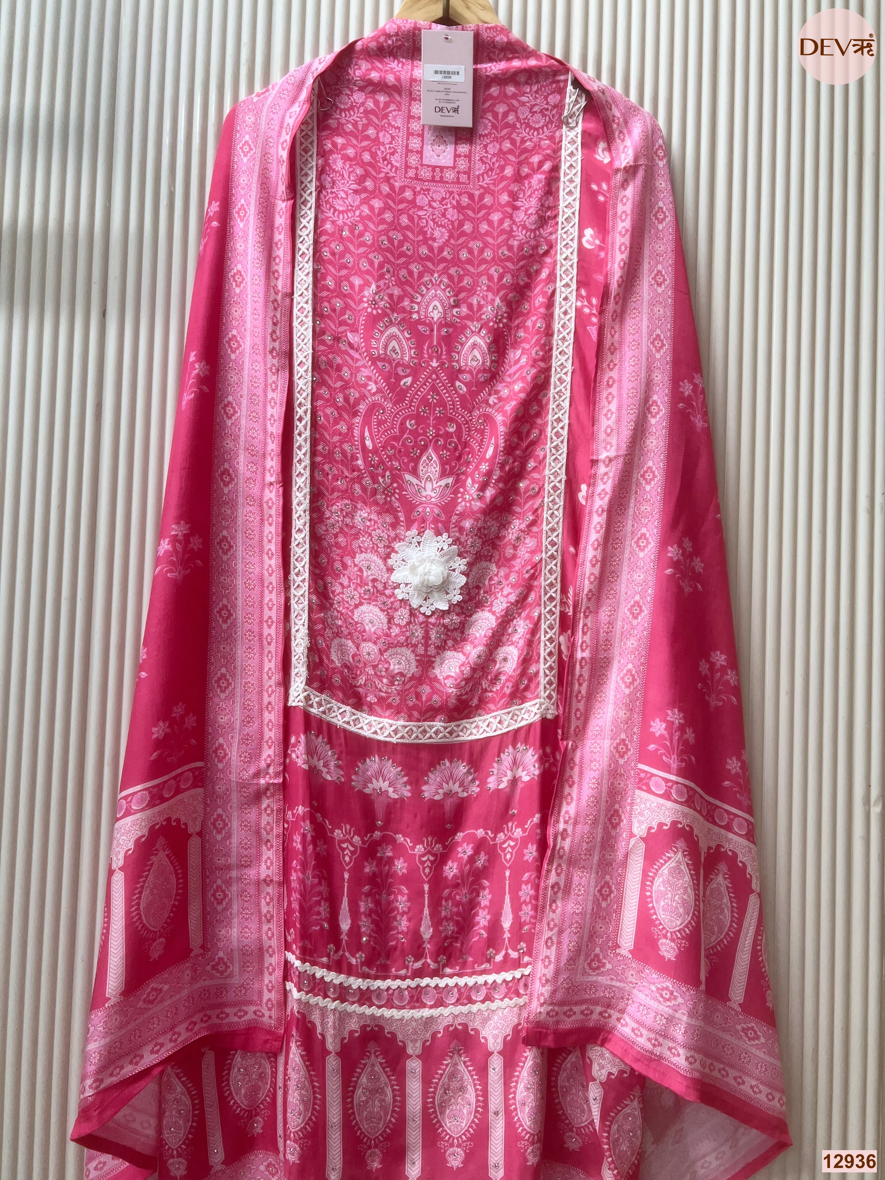 Pink Muslin Printed Unstitched 3-Piece Suit (Devri – D.No 12936)