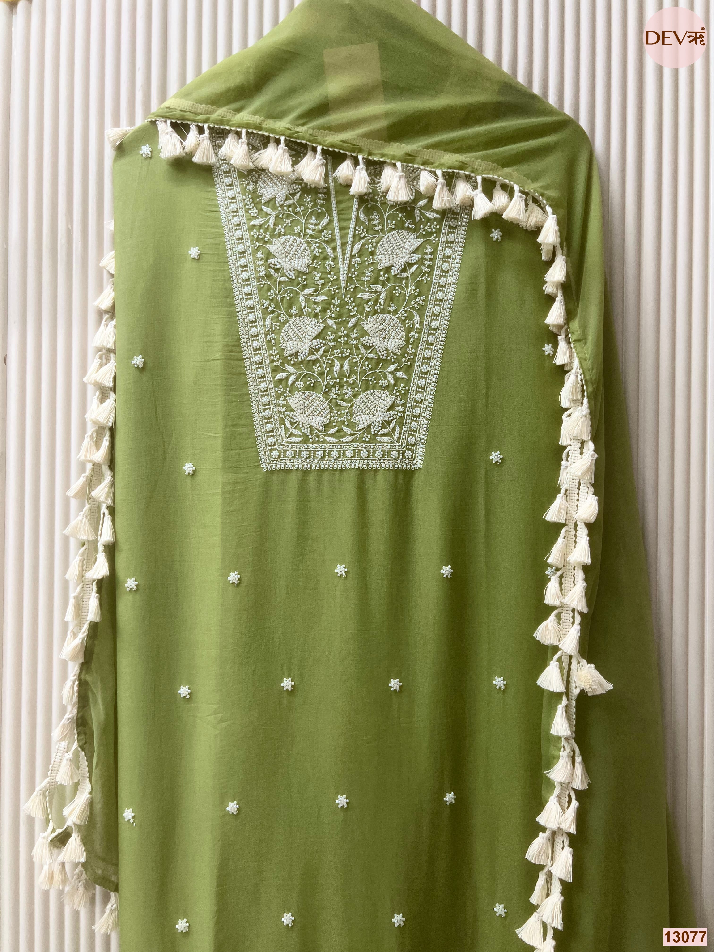 Green Mul Cotton Embroidered Unstitched 3-Piece Suit (Devri – D.No 13077)