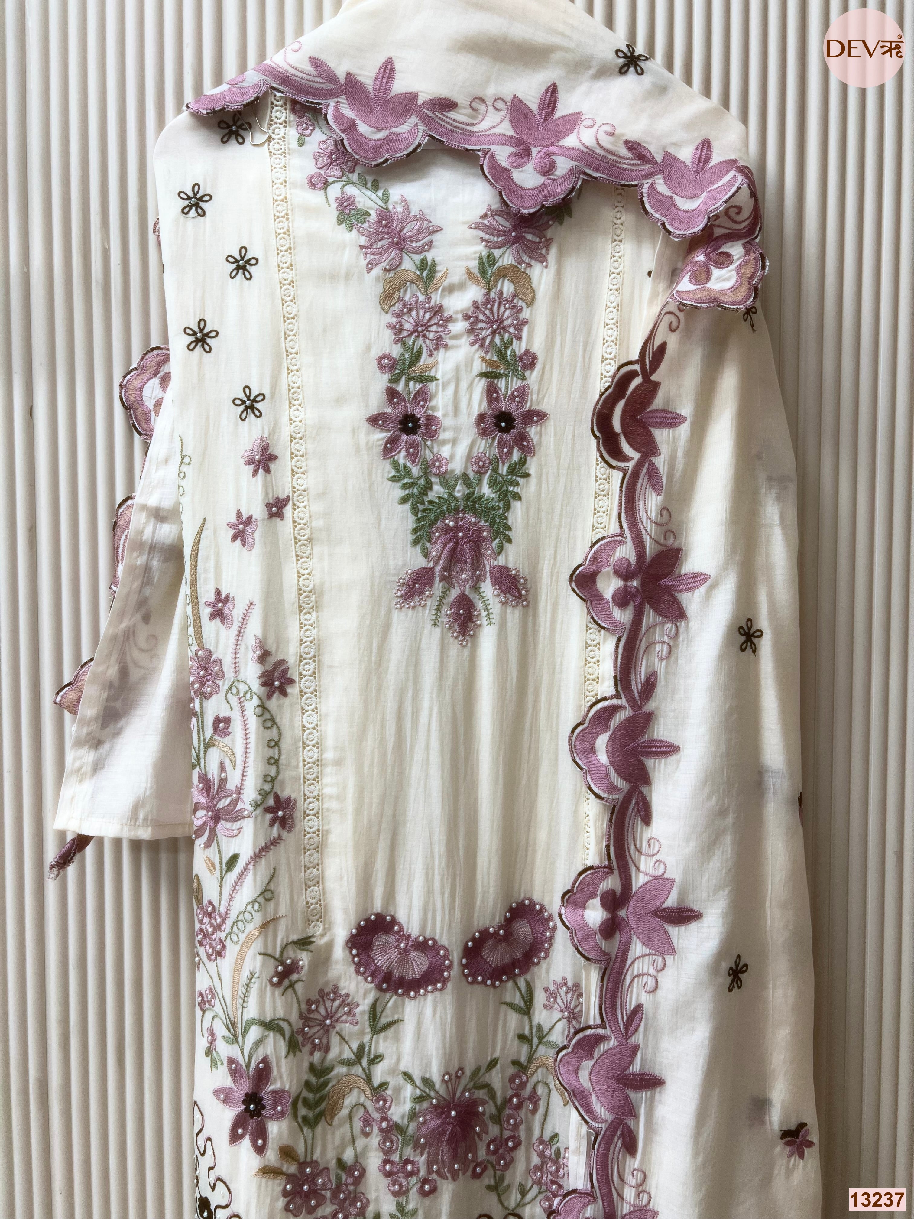 Off White Mul Cotton Embroidered Unstitched 3-Piece Suit (Devri – D.No 13237)