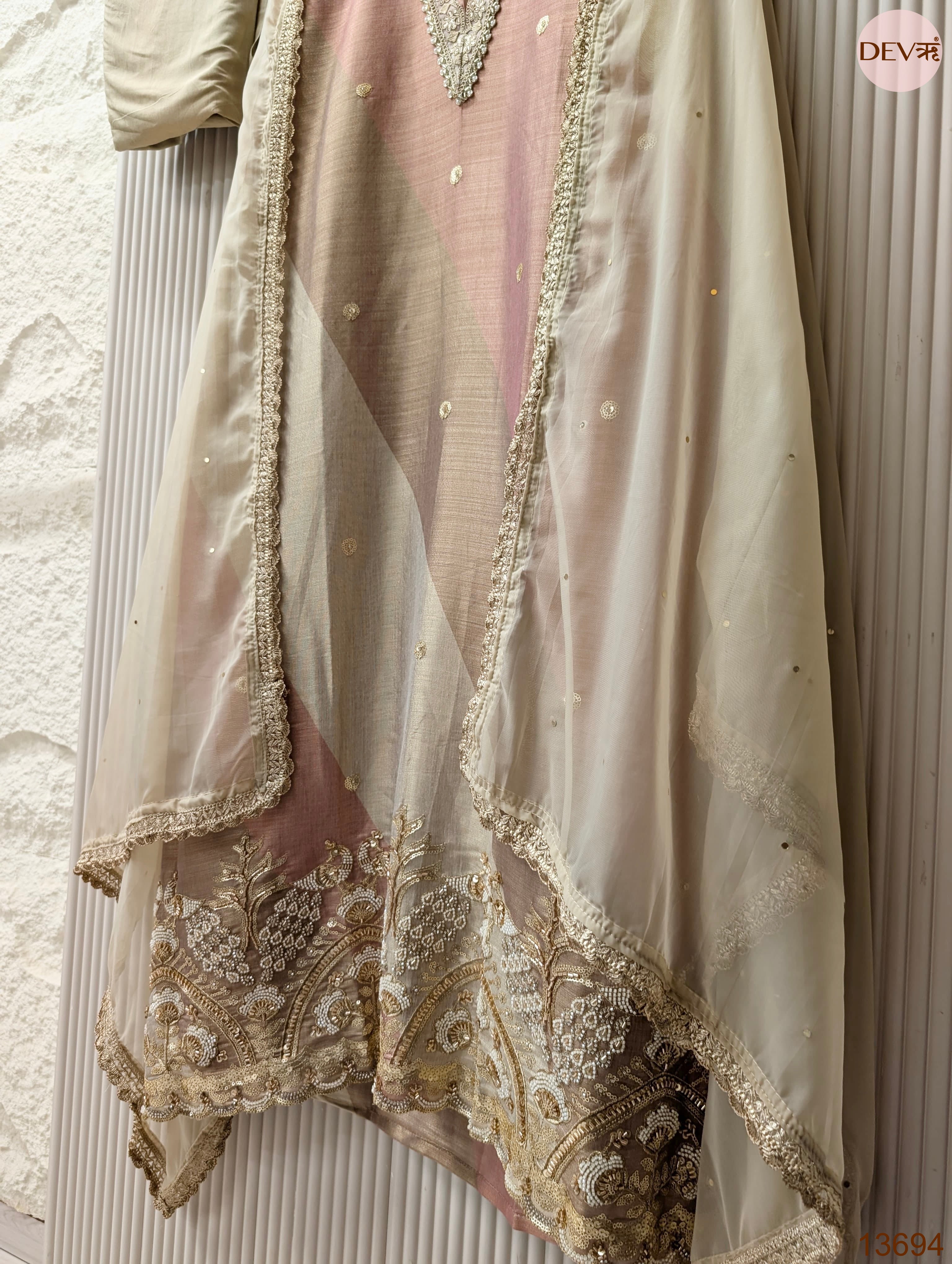 Pink Tissue Silk Embroidered Unstitched 3-Piece Suit (Devri – D.No 13694)