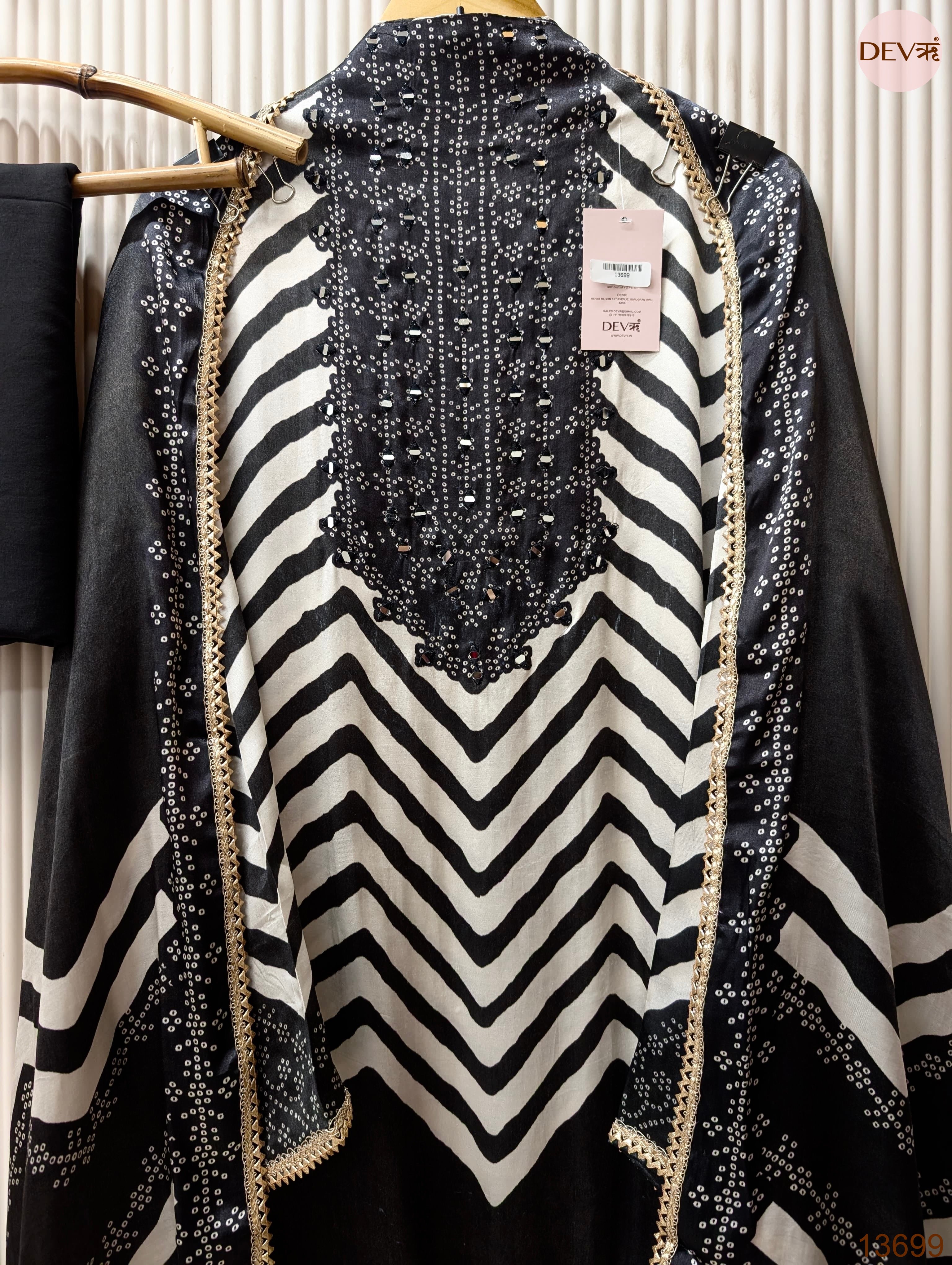 Black Pure Gajji Silk Printed Unstitched 3-Piece Suit (Devri – D.No 13699)