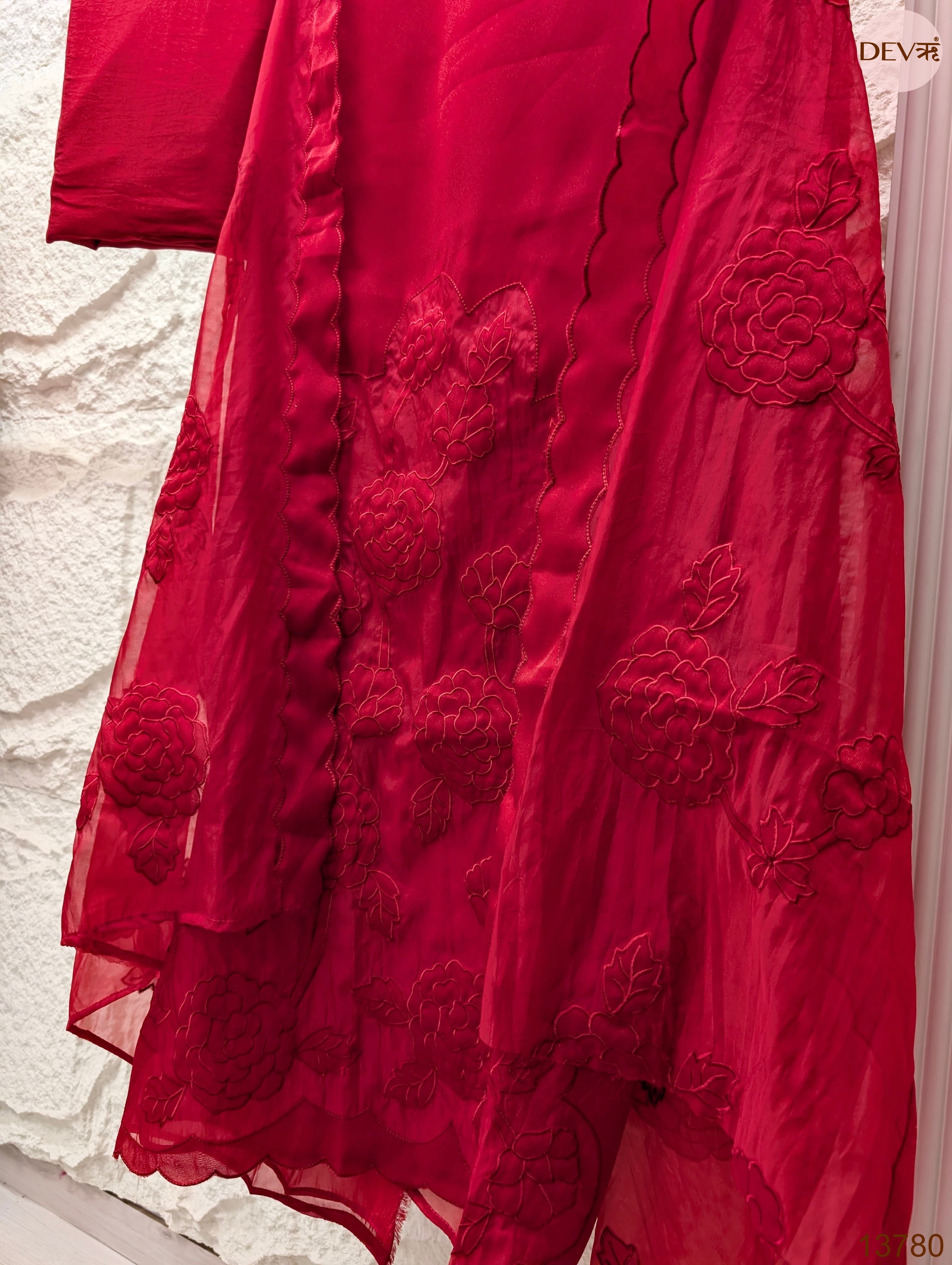 Pink Tissue Silk Blend Embroidered Unstitched 3-Piece Suit (Devri – D.No 13780)
