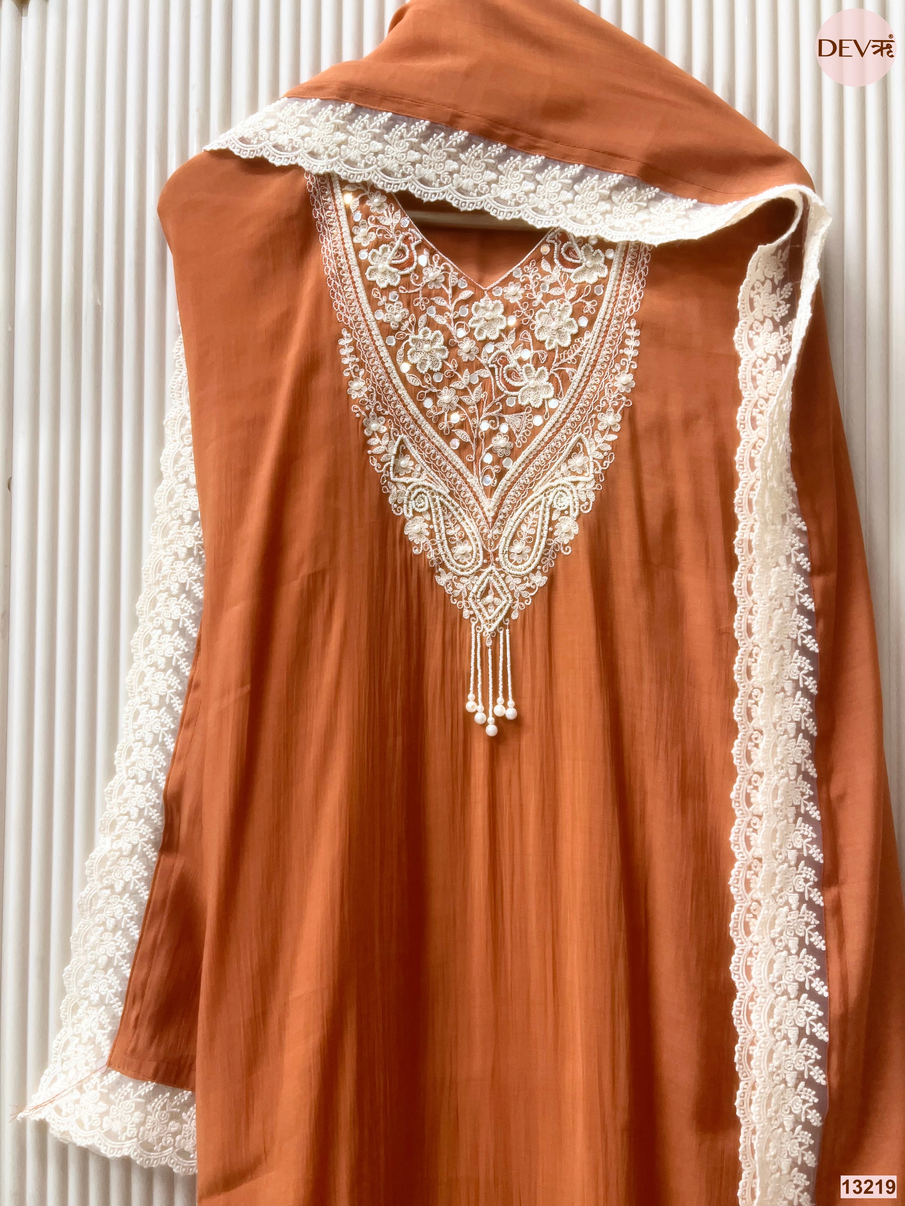 Rust Mul Cotton Embroidered Unstitched 3-Piece Suit (Devri – D.No 13219)