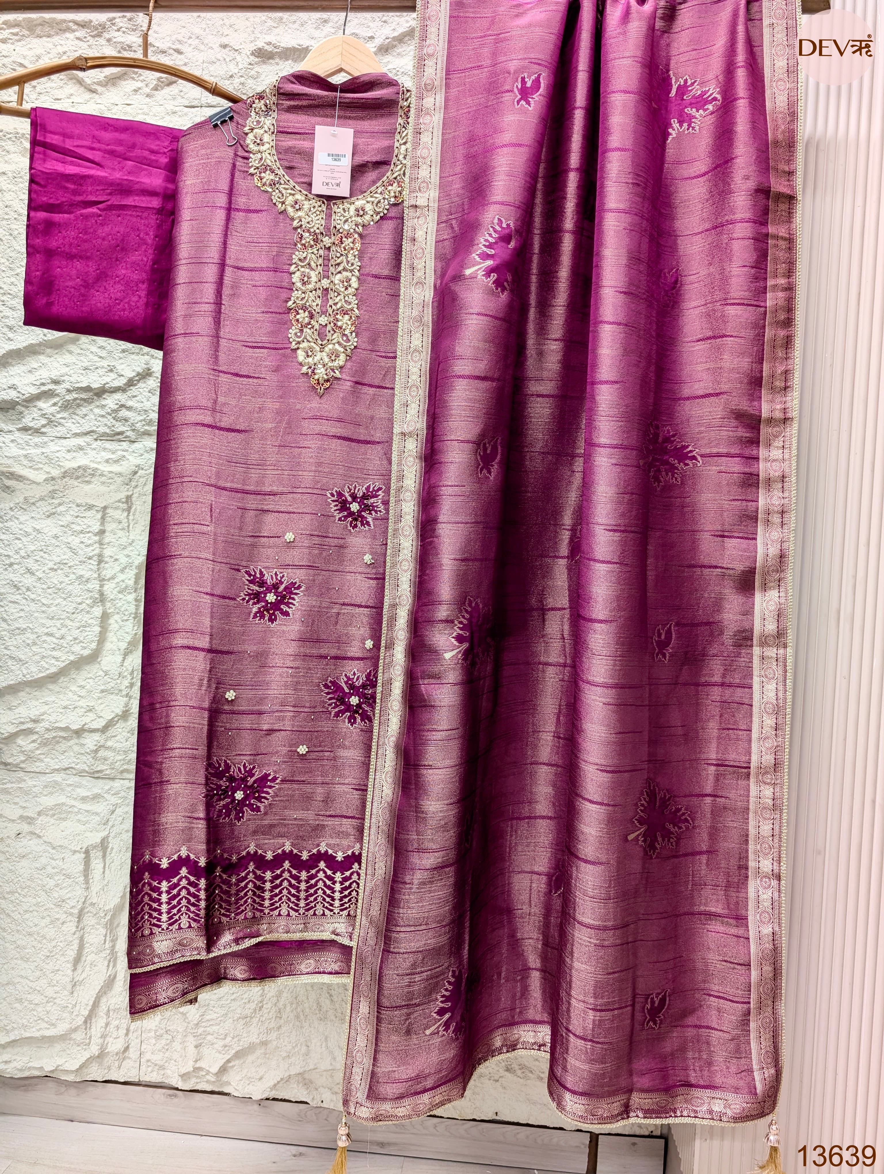 Magenta Pure Girafe Banarasi Silk Embroidered Unstitched 3-Piece Suit (Devri – D.No 13639)