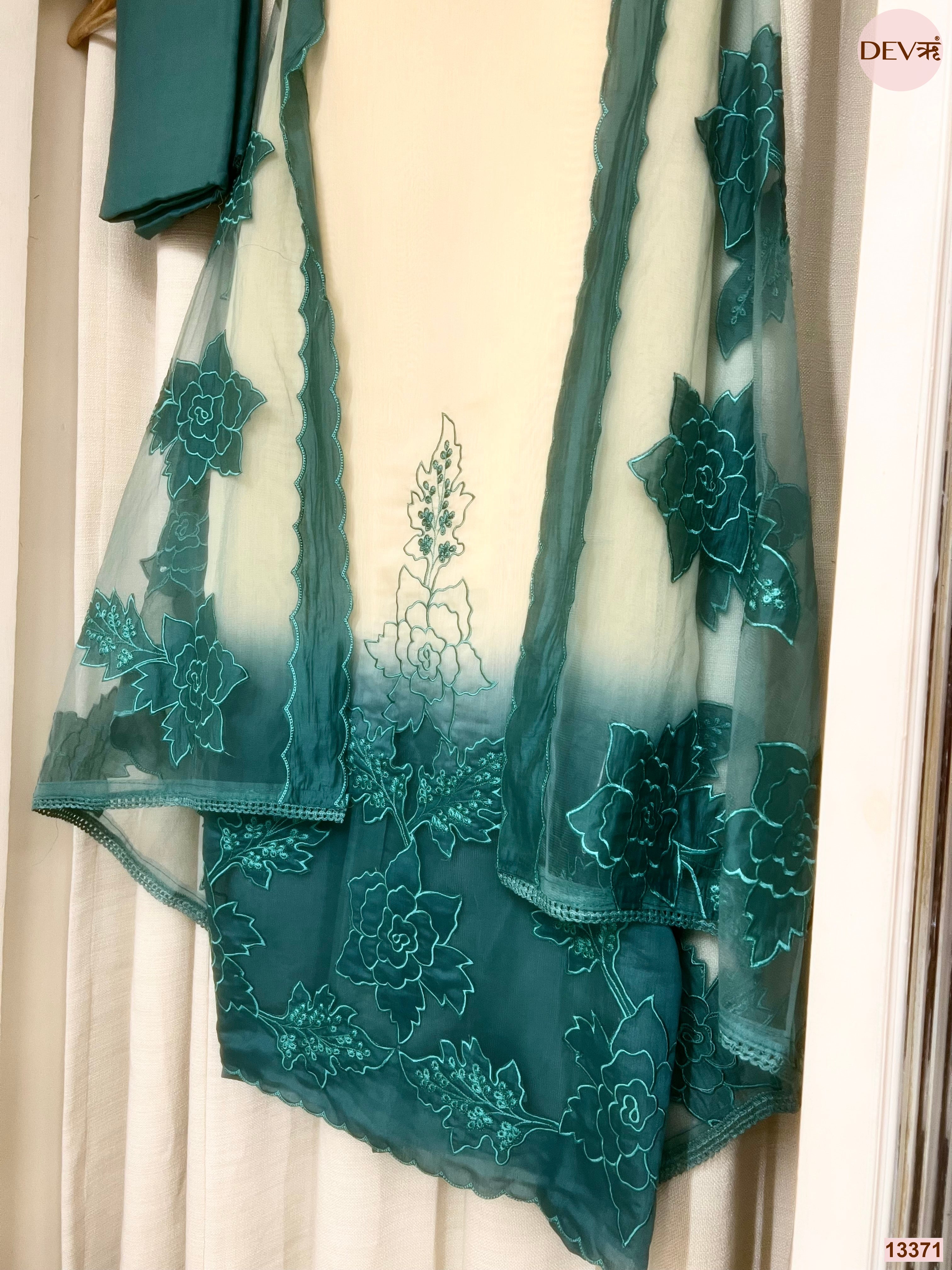 Cream Mul Chanderi Embroidered Unstitched 3-Piece Suit (Devri – D.No 13371)