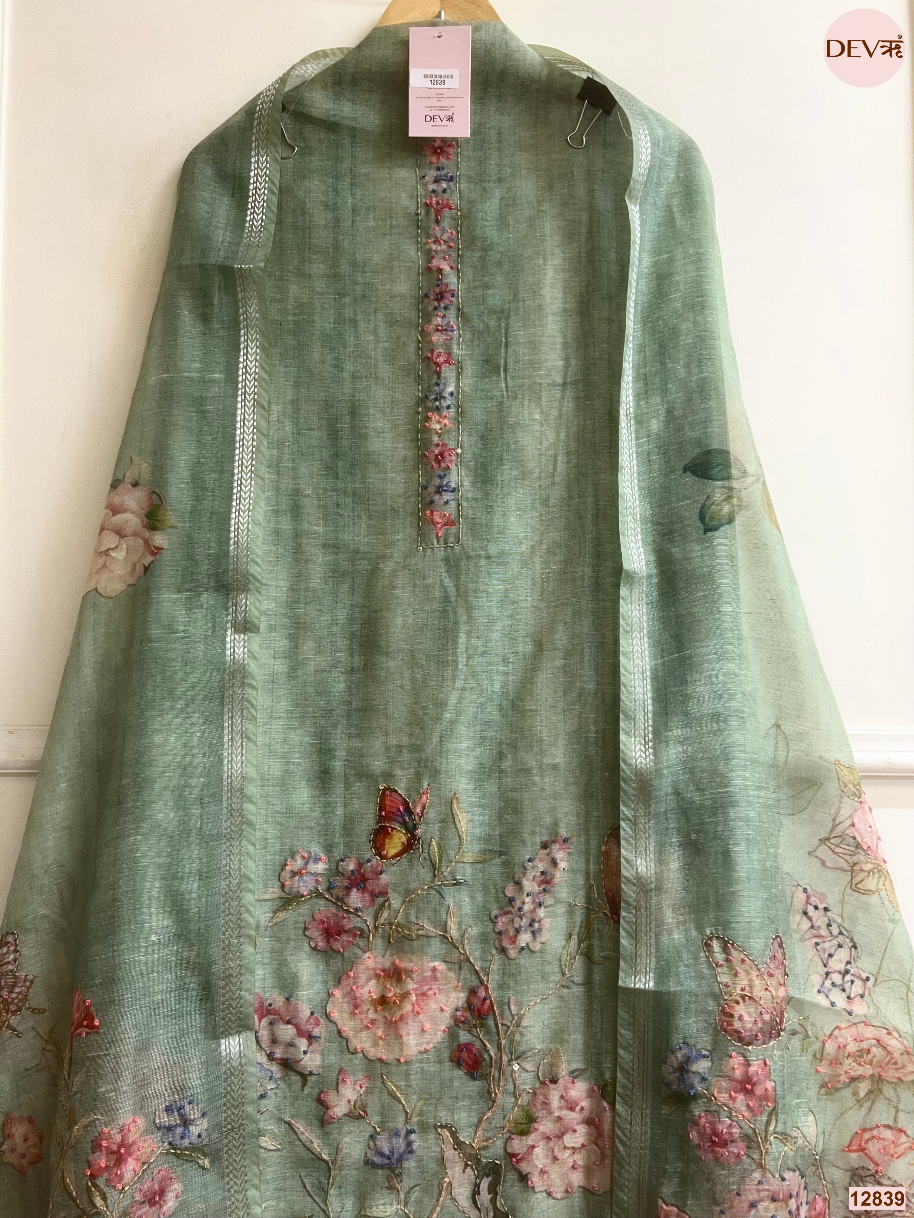 Green Mul Chanderi Embroidered Unstitched 3-Piece Suit (Devri – D.No 12839)