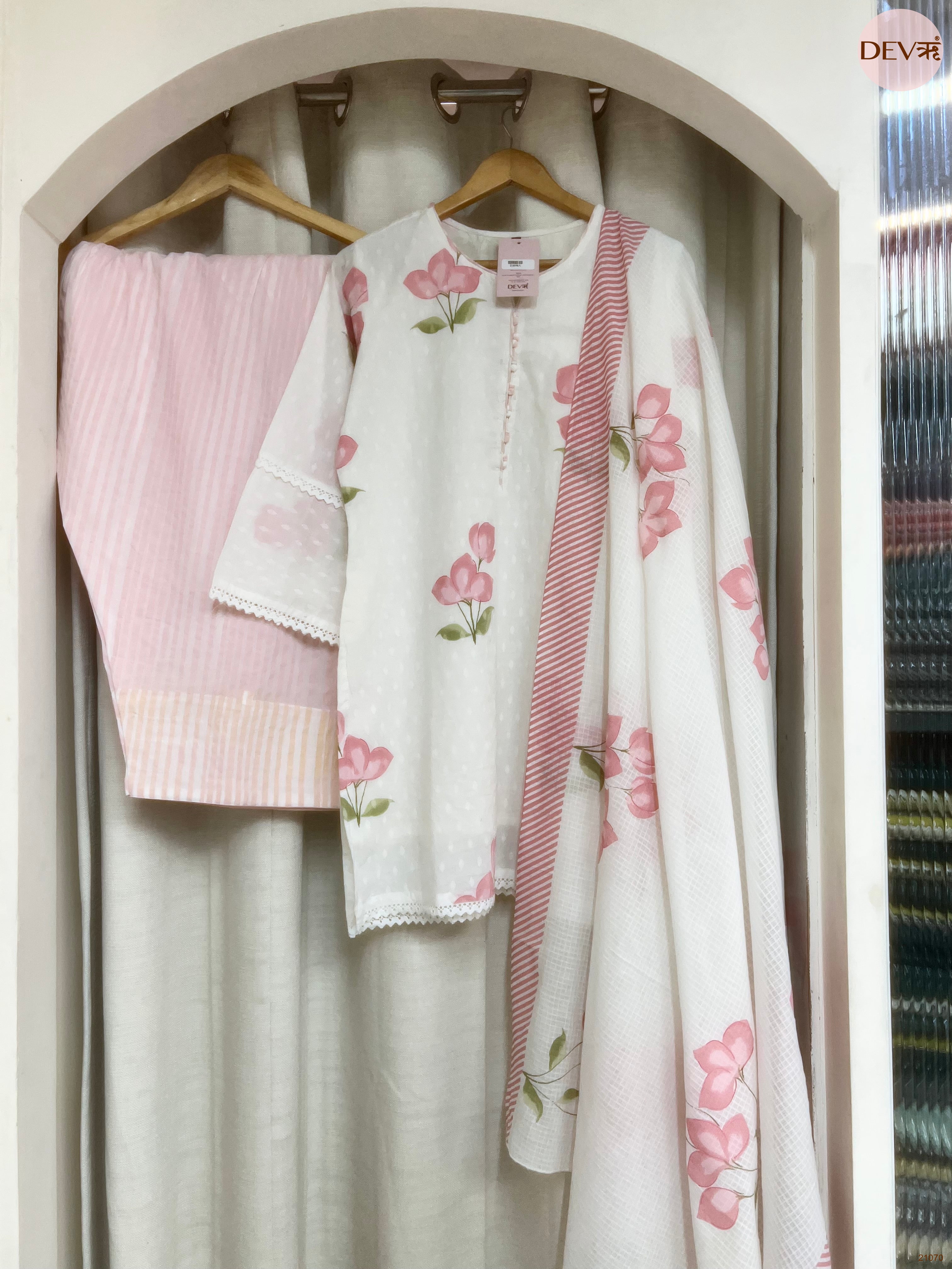 Gulnaar Pure Cotton Printed Pink 3-Piece Set (Devri – D.No 21070)
