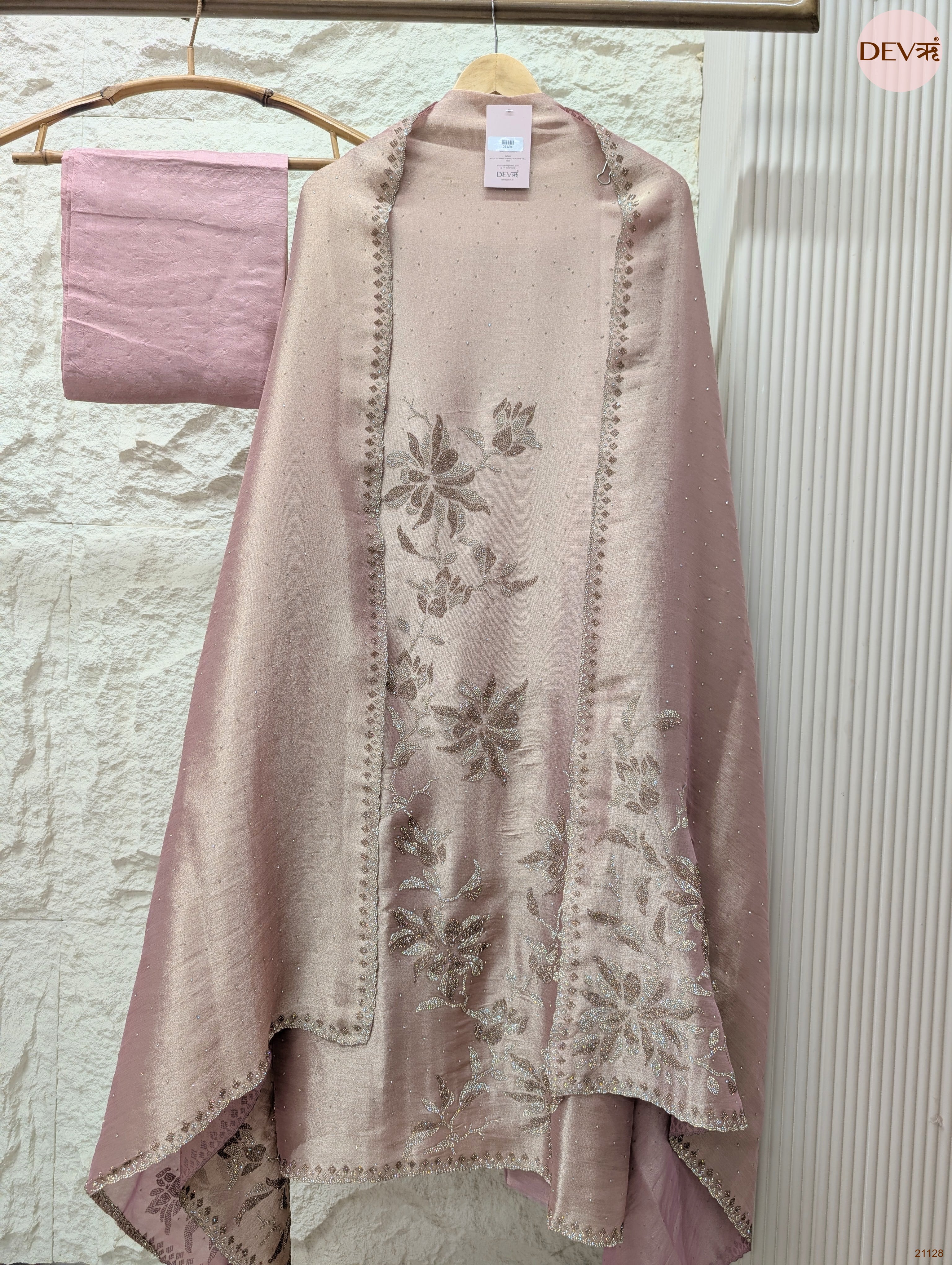 Pink Pure Giraffe Silk Embroidered Unstitched 3-Piece Suit (Devri – D.No 21128)