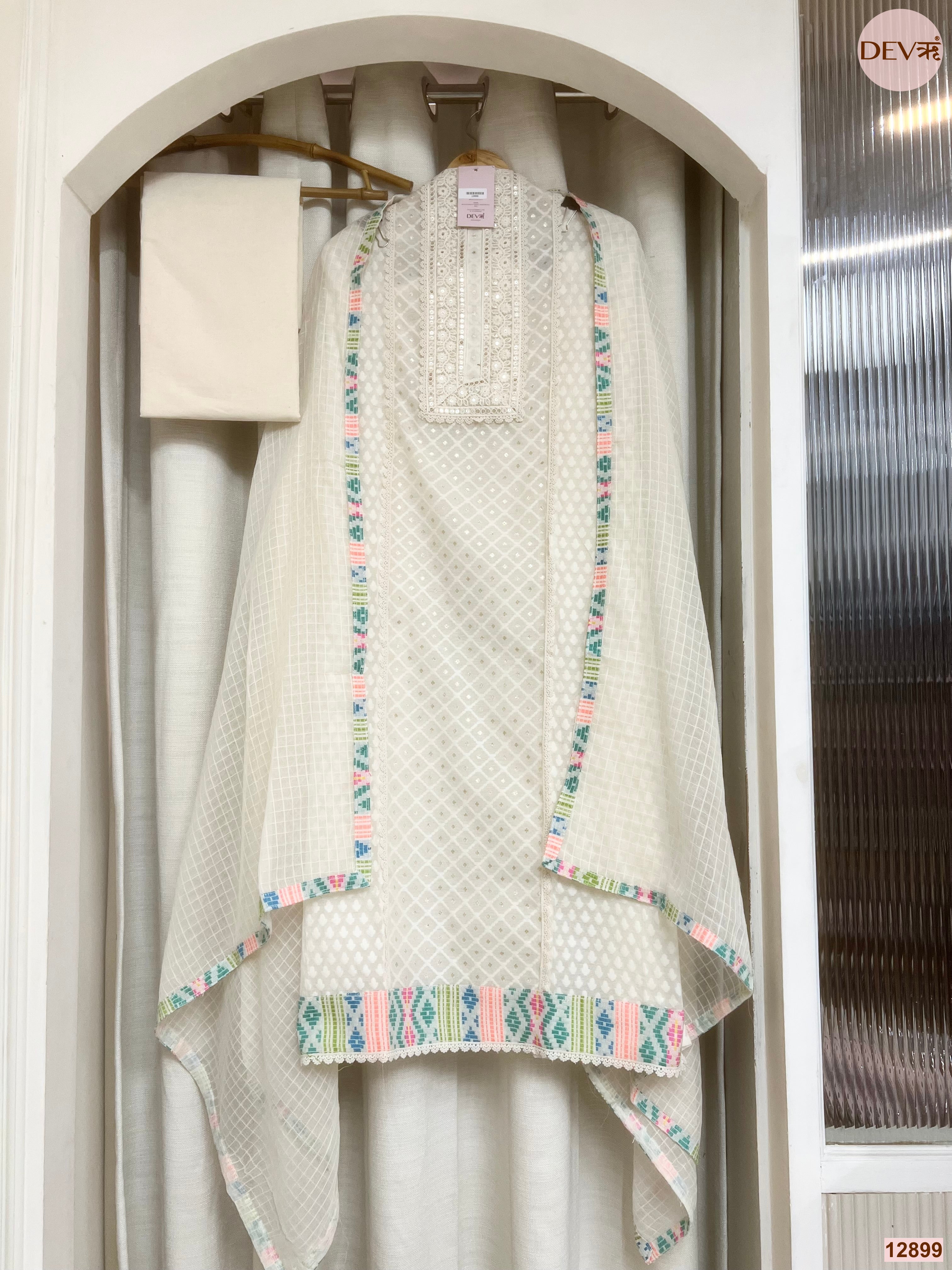 Off White Mul Chanderi Embroidered Unstitched 3-Piece Suit (Devri – D.No 12899)
