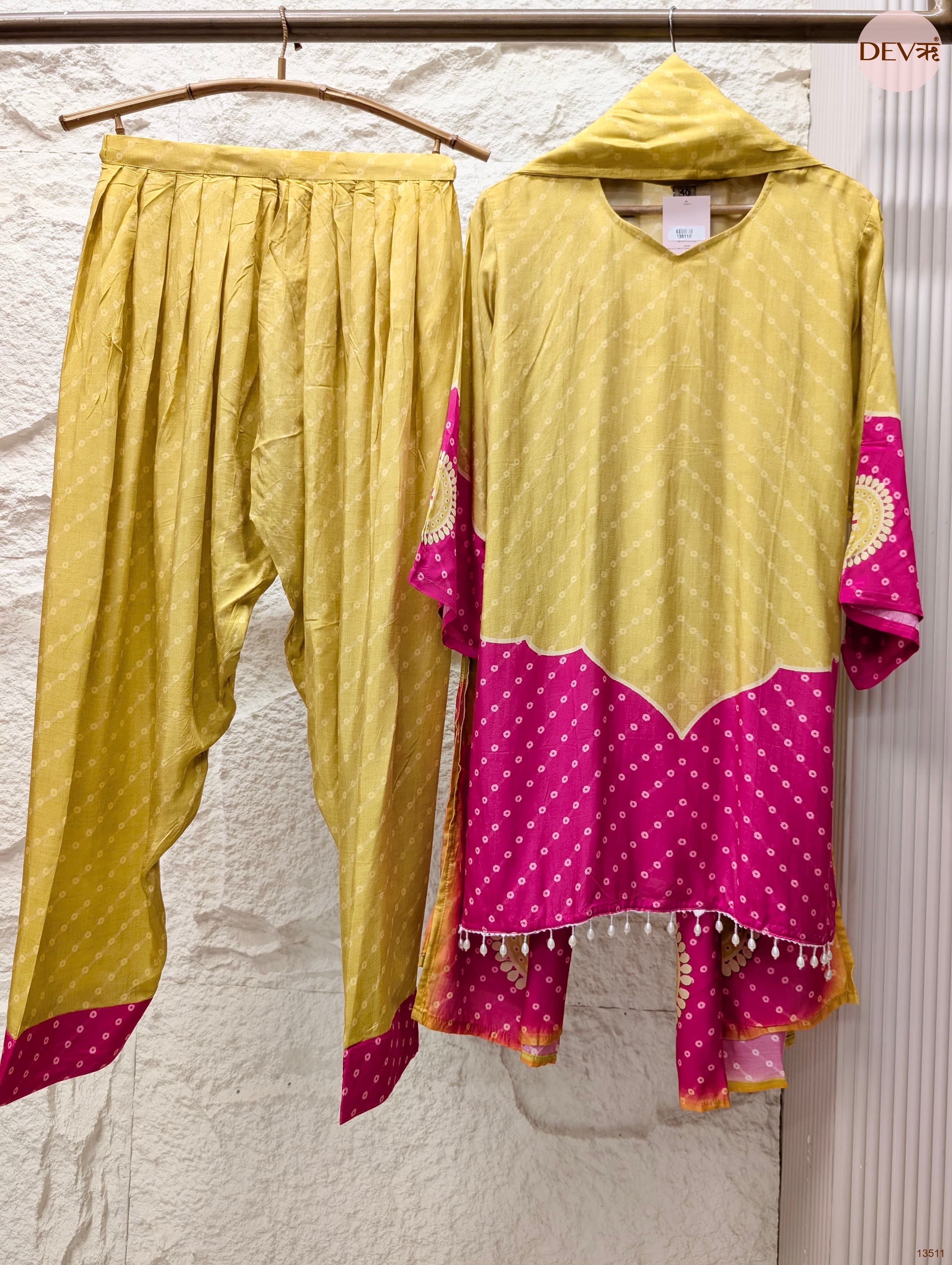 Gulnaar Pure muslin Printed Mustard 3-Piece Set (Devri – D.No 13511)
