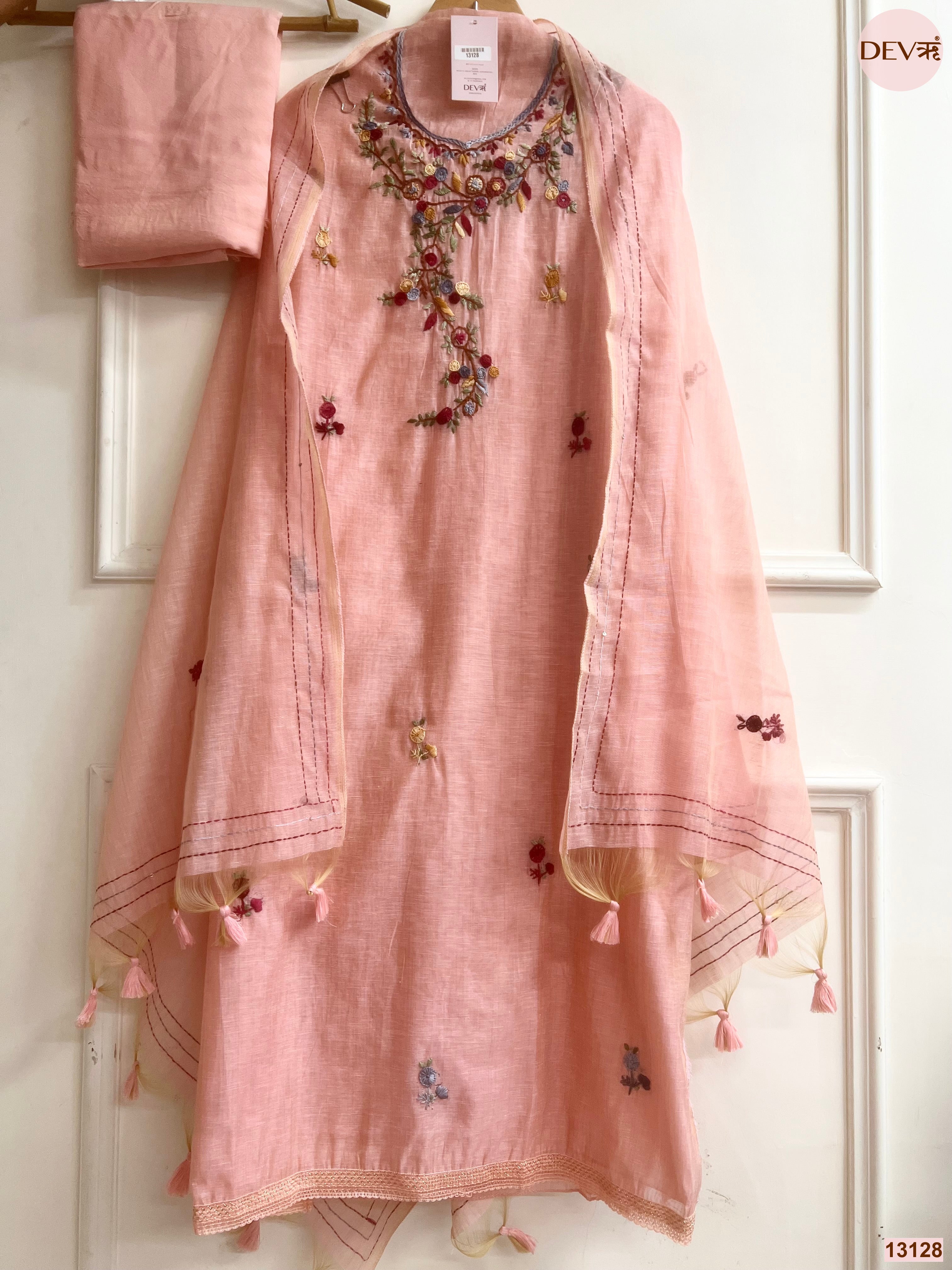 Peach Jamdani Cotton Embroidered Unstitched 3-Piece Suit (Devri – D.No 13128)