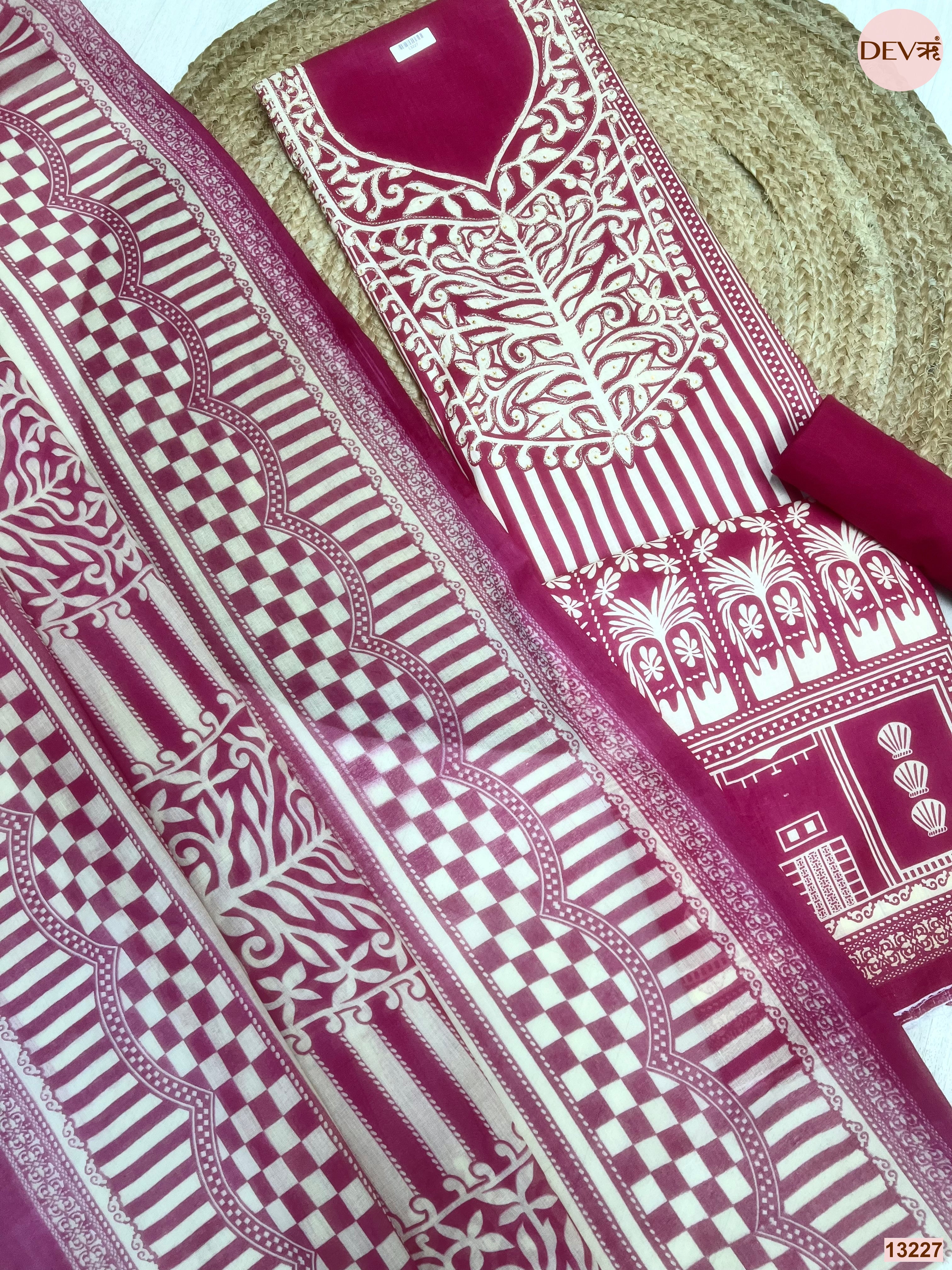 Magenta Cotton Printed Unstitched 3-Piece Suit (Devri – D.No 13227)