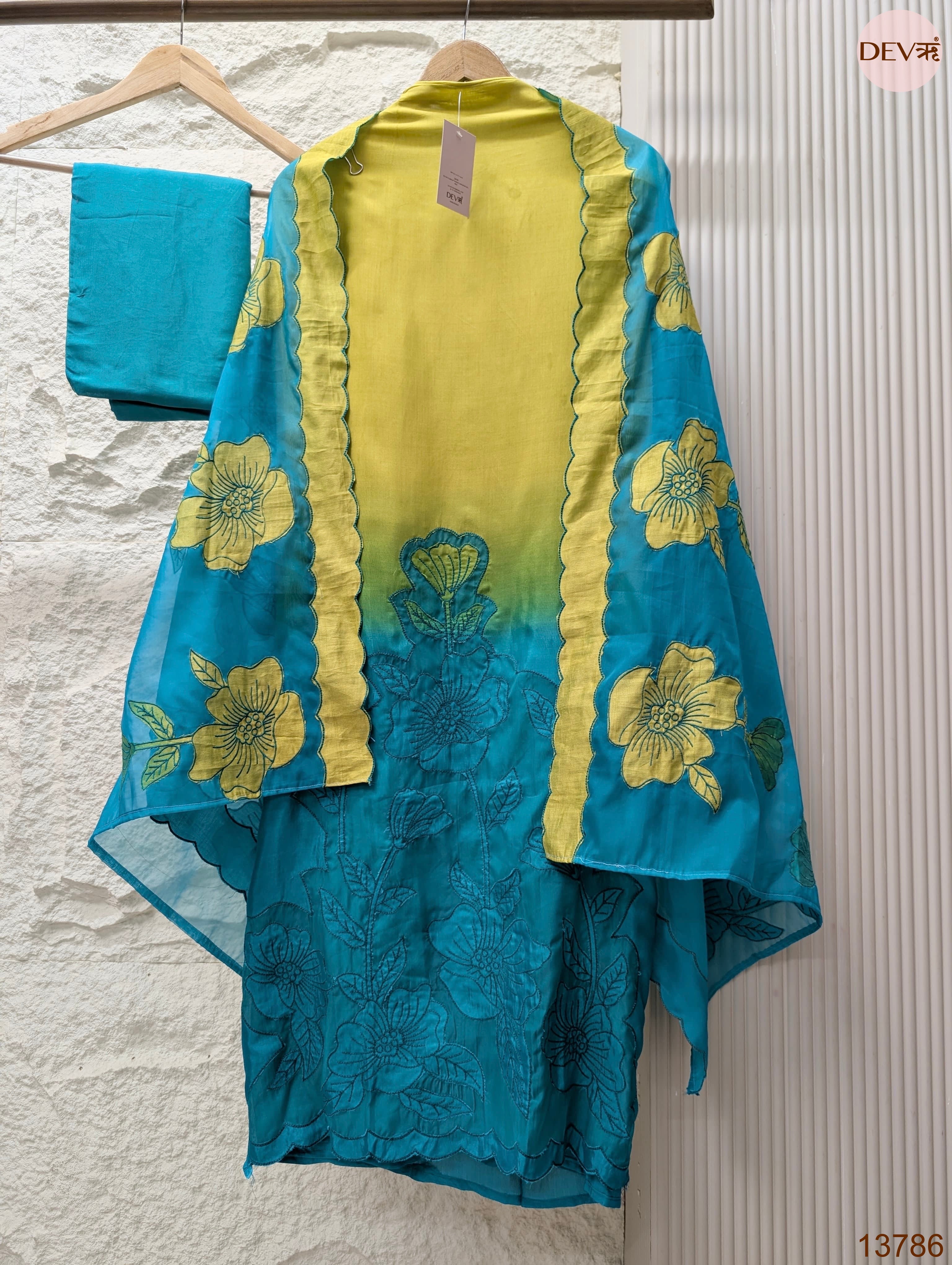 Lime Muslin Printed Unstitched 3-Piece Suit (Devri – D.No 13786)