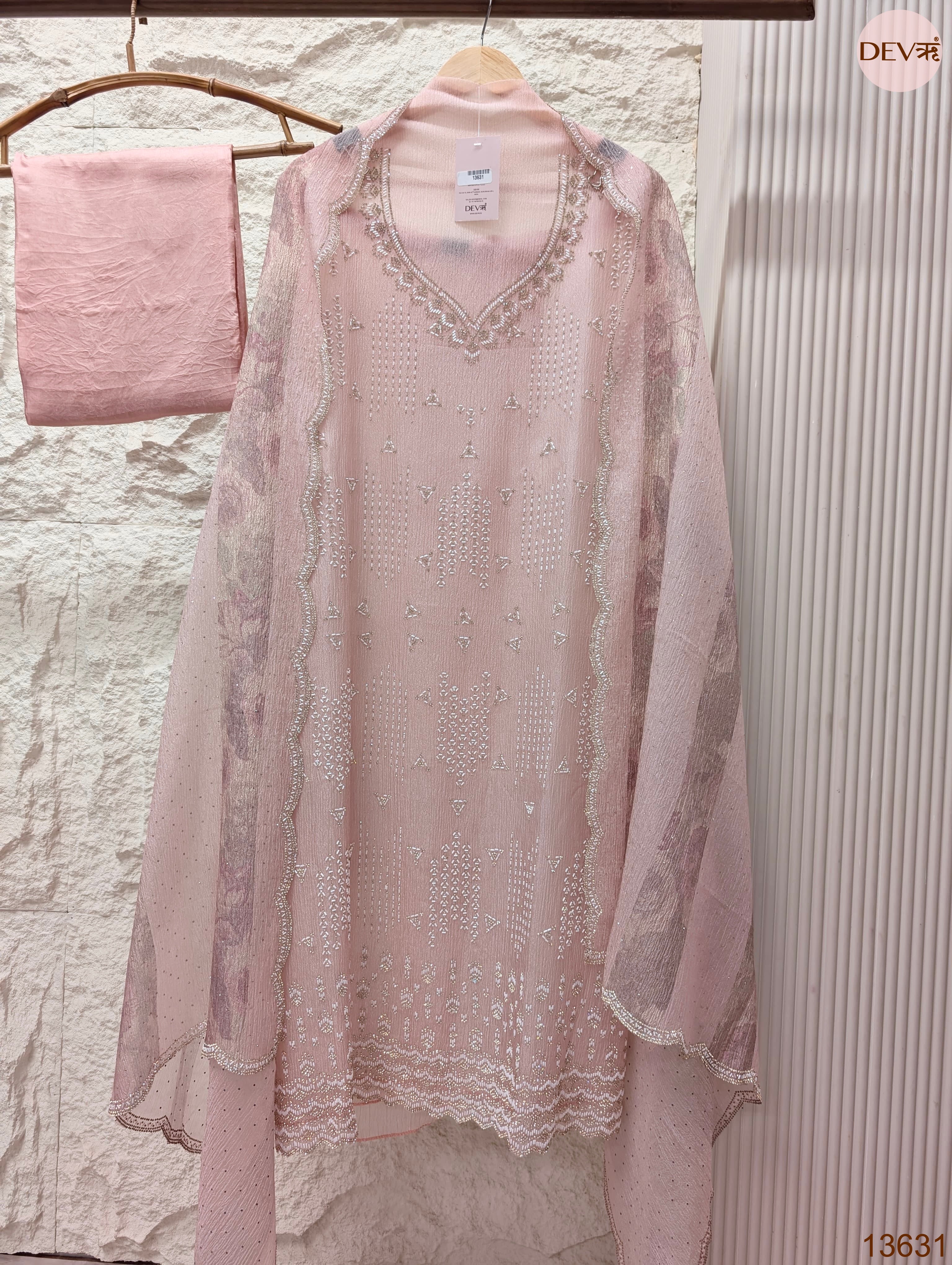 Pink Pure Crush Silk Embroidered Unstitched 3-Piece Suit (Devri – D.No 13631)