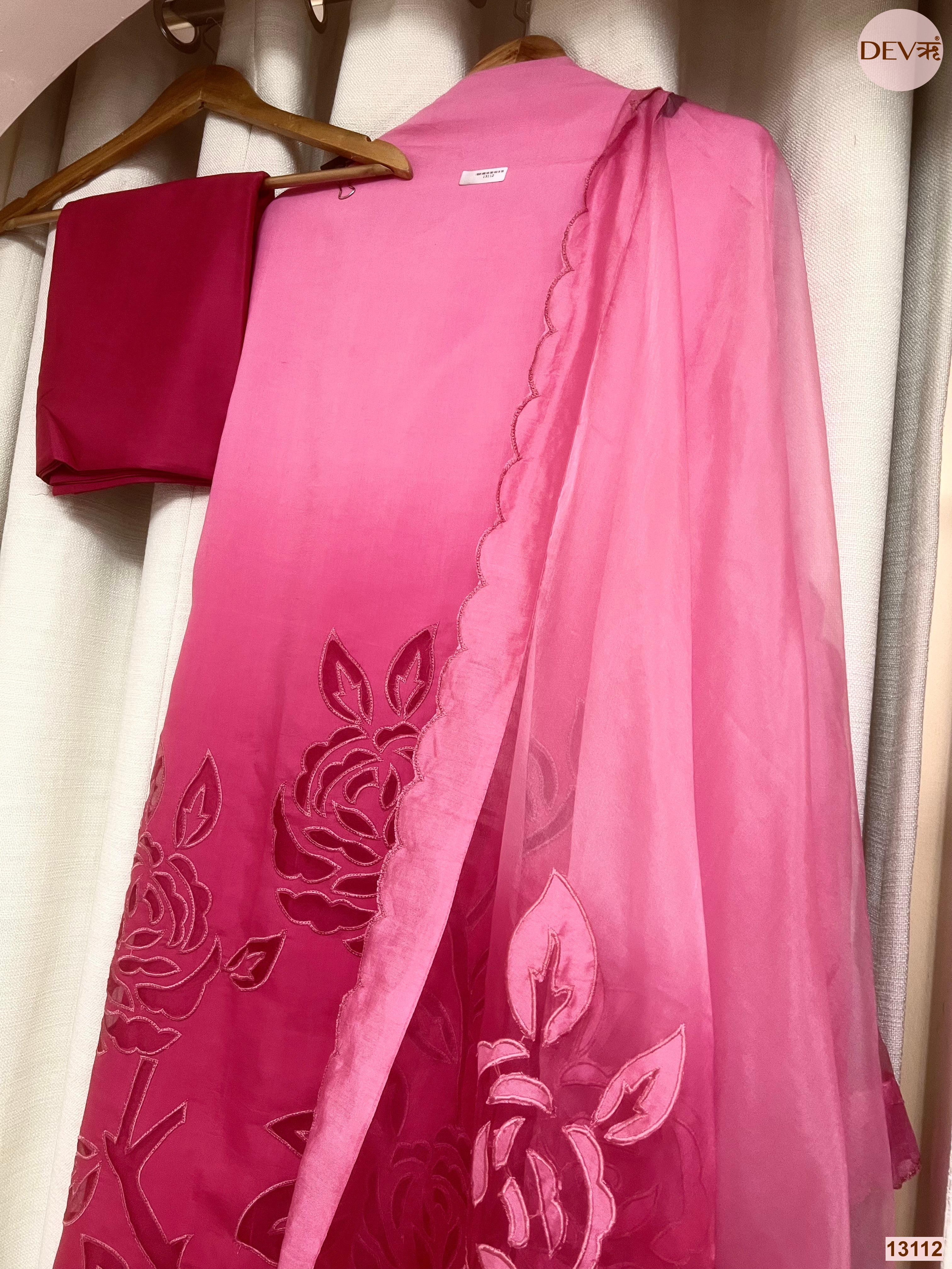 Pink Mul Chanderi Embroidered Unstitched 3-Piece Suit (Devri – D.No 13112)