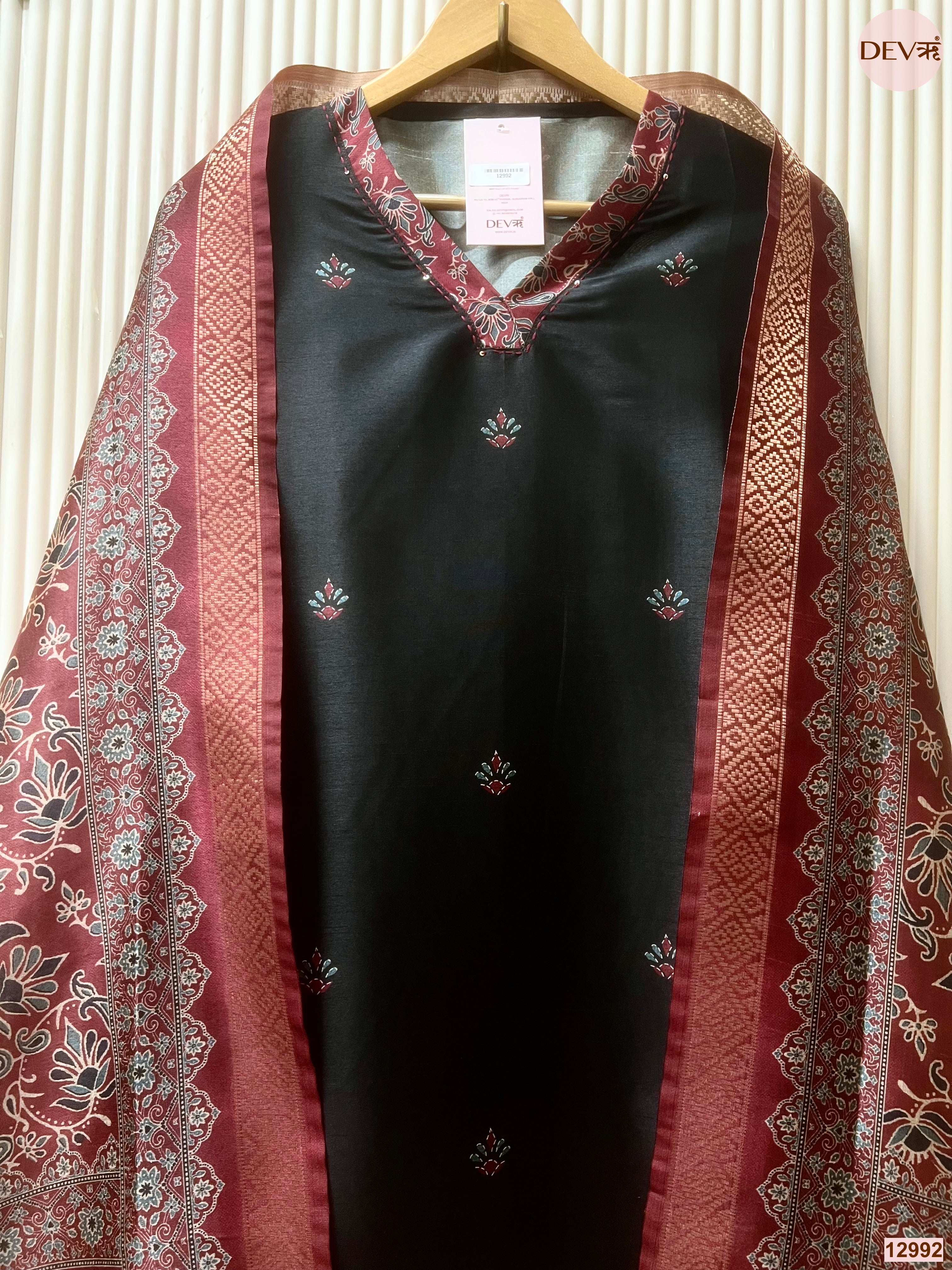 Black Raw Silk Printed Unstitched 3-Piece Suit (Devri – D.No 12992)