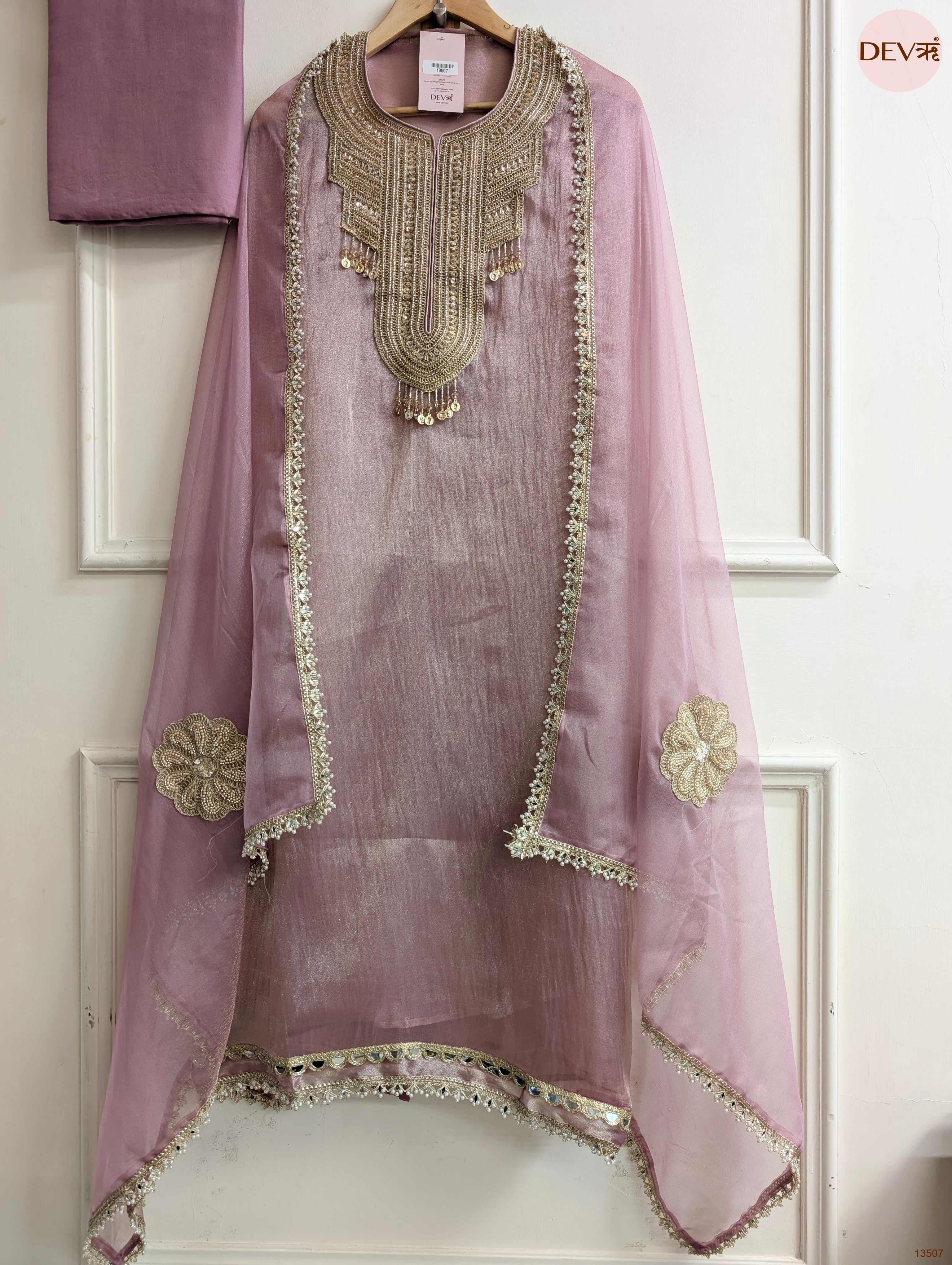 Pink Tissue Silk Hand Unstitched 3-Piece Suit (Devri – D.No 13507)