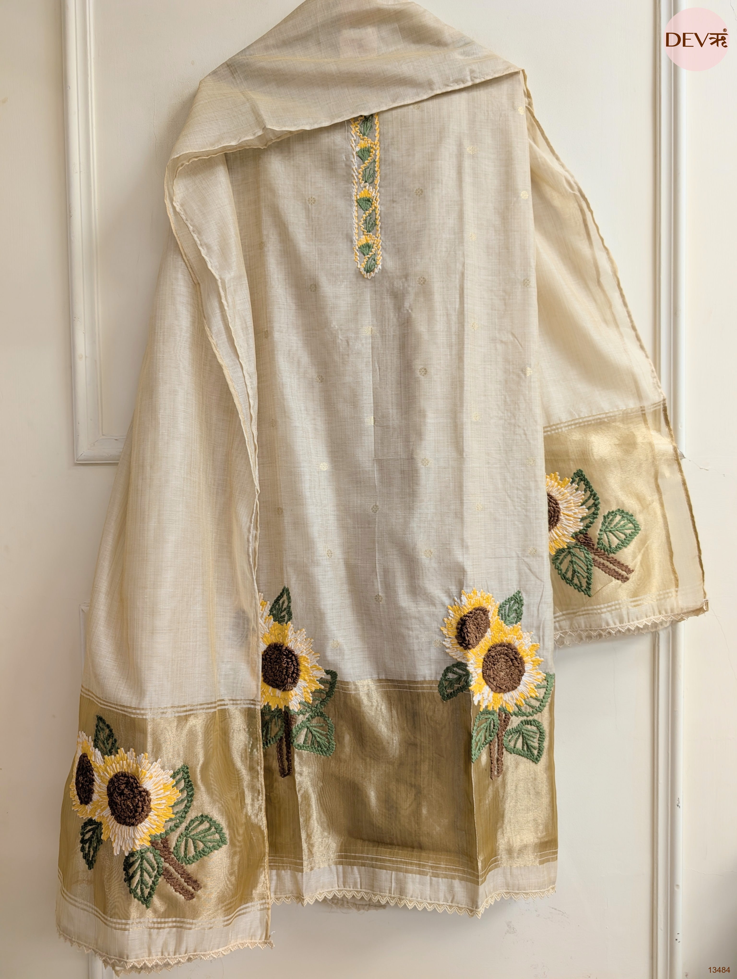 Beige Banarashi Silk Embroidered Unstitched 3-Piece Suit (Devri – D.No 13484)