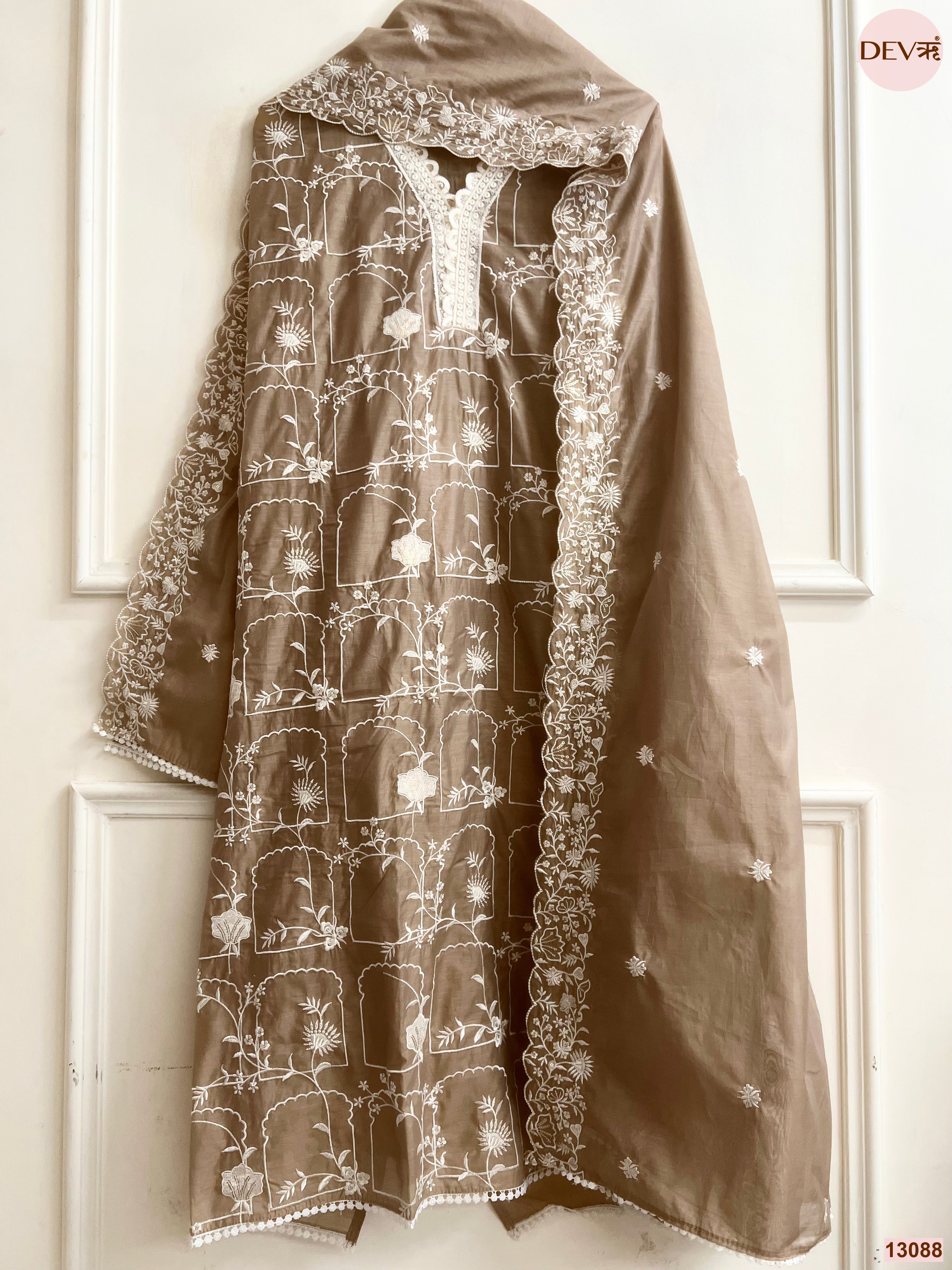Brown Mul Chanderi Embroidered Unstitched 3-Piece Suit (Devri – D.No 13088)