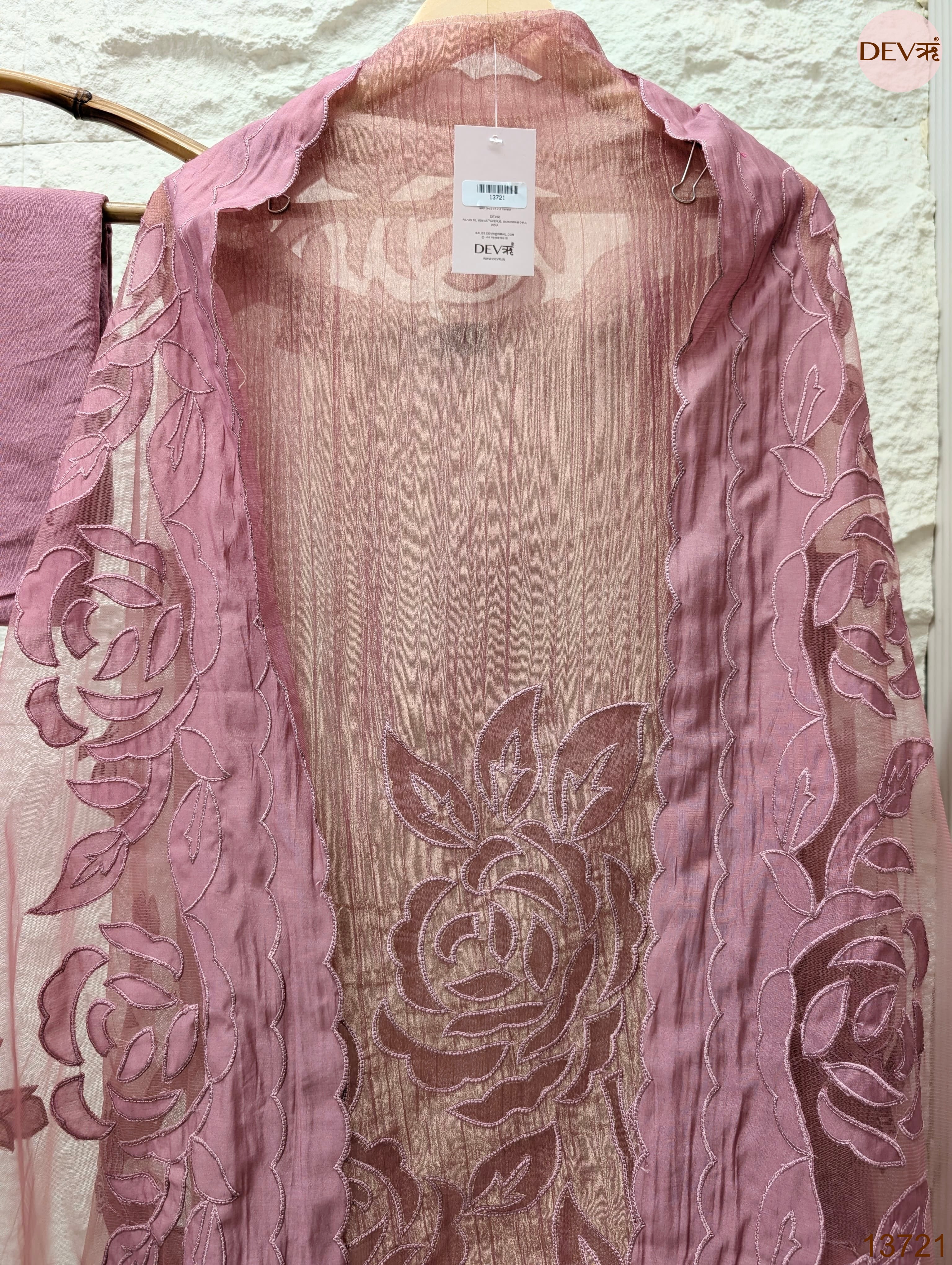 Pink Tissue Silk Embroidered Unstitched 3-Piece Suit (Devri – D.No 13721)