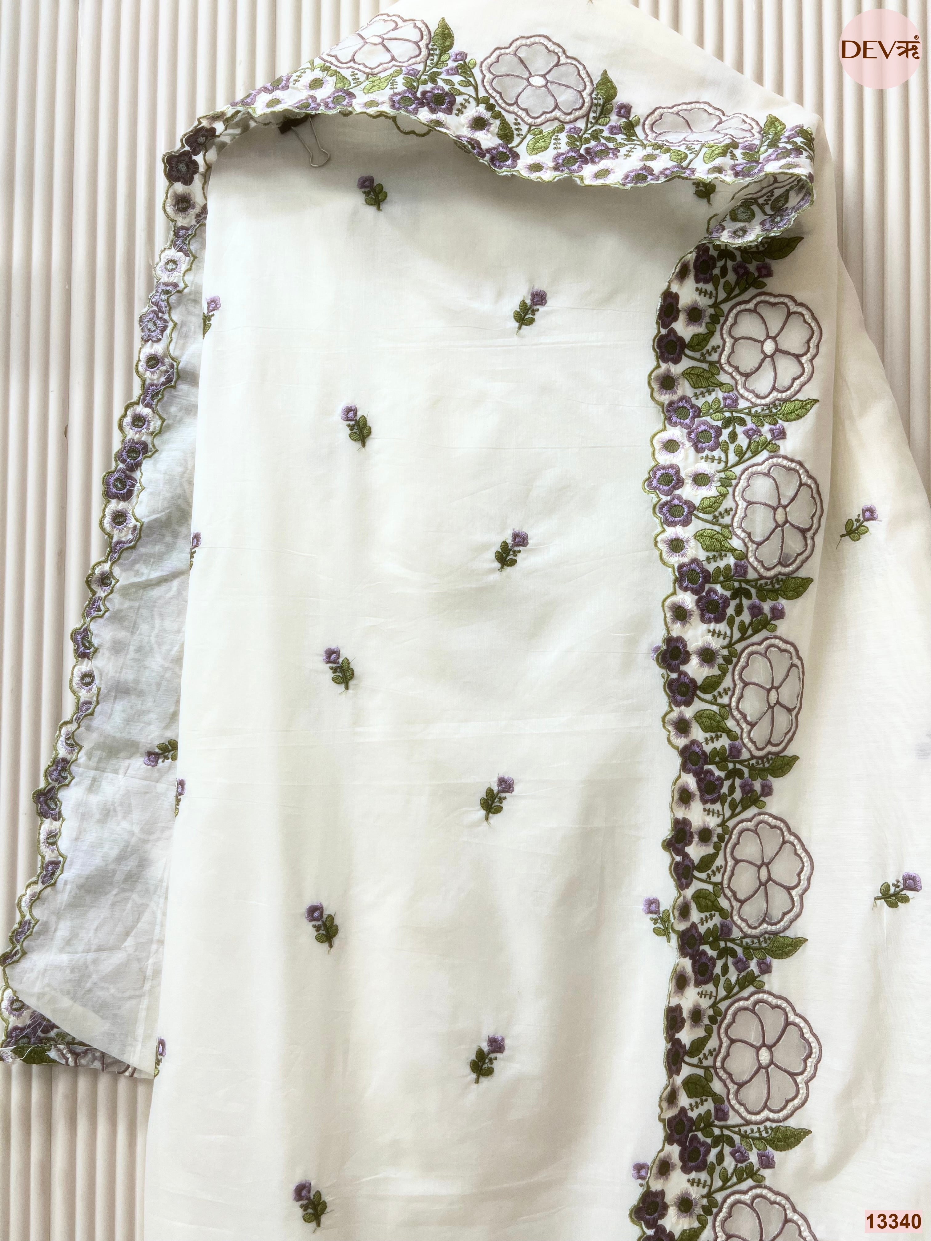 Off White Mul Chanderi Embroidered Unstitched 3-Piece Suit (Devri – D.No 13340)